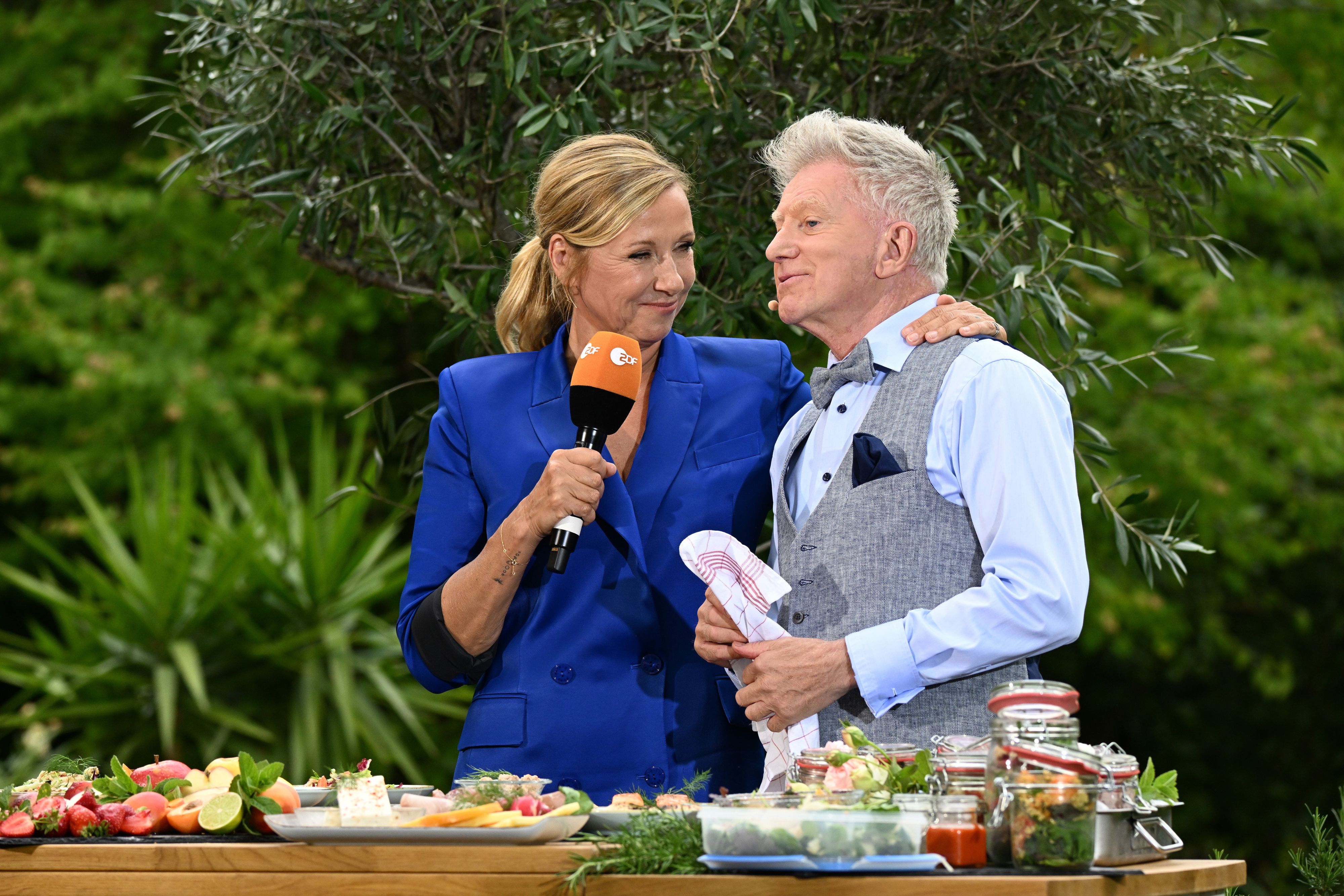 Andrea Kiewel und Star-Koch Armin Roßmeier.