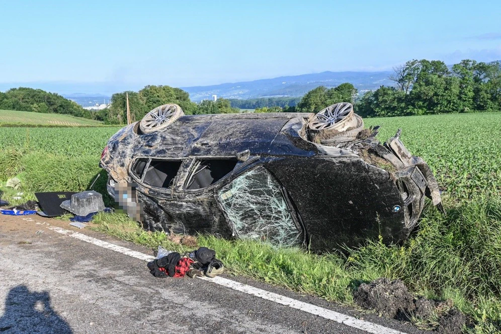 Bilder vom schweren Unfall in Ornding.