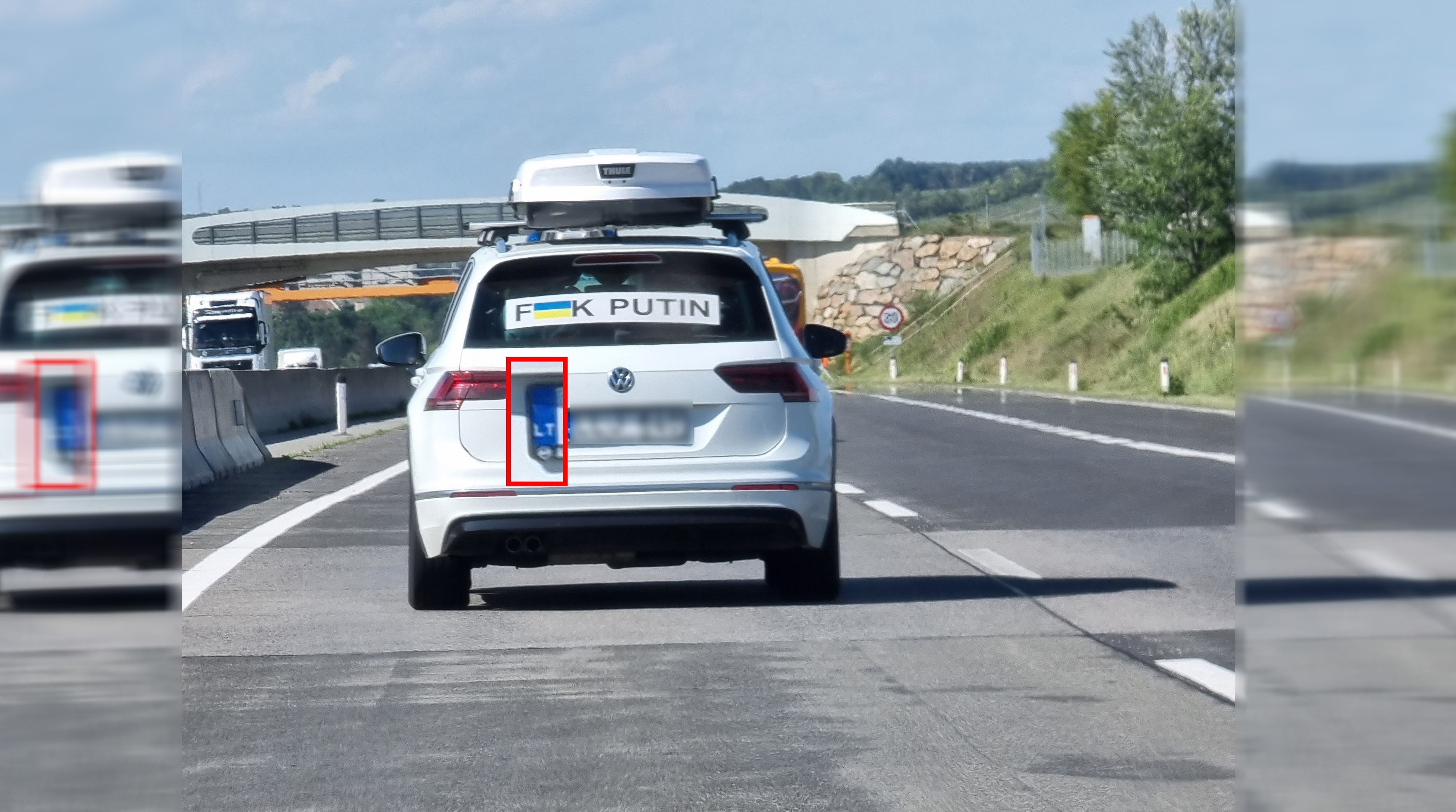 Der Pkw mit litauischem Kennzeichen hat eine klare Botschaft an Putin am Heck.