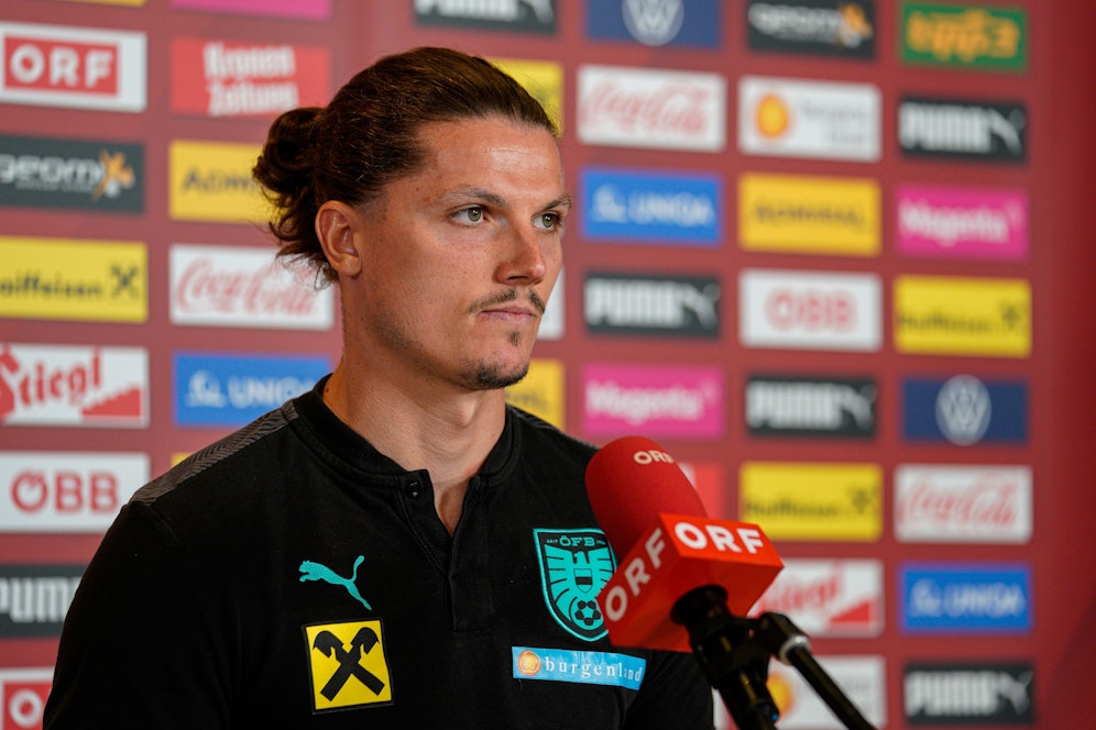 Marcel Sabitzer kann seine Freude kaum (gut) verbergen.