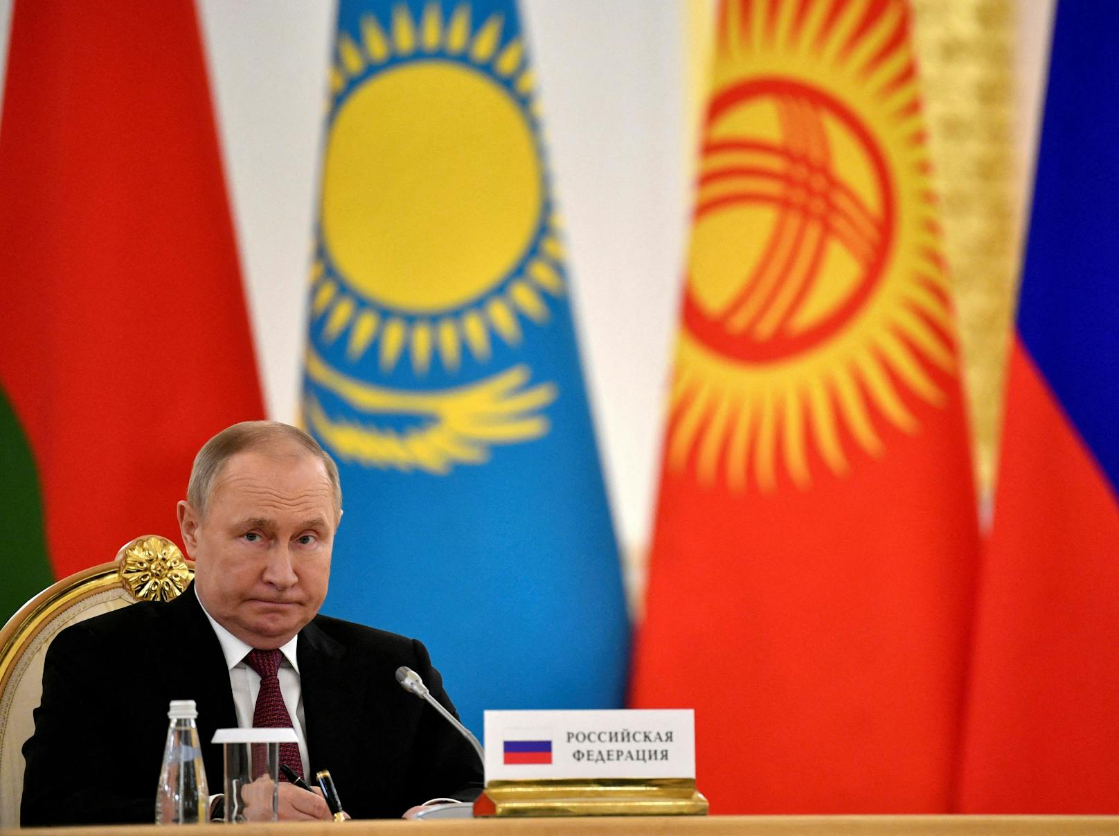Wladimir Putin beim Treffen der Anführer der Organisation des Vertrags über kollektive Sicherheit (OVKS), dem russischen NATO-Äquivalent, Mitte Mai.