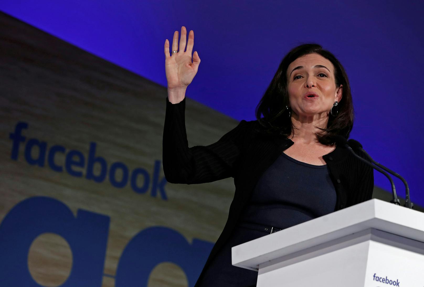 Sheryl Sandberg stieg vor 14 Jahren beim Facebook-Konzern ein. (Archivbild)