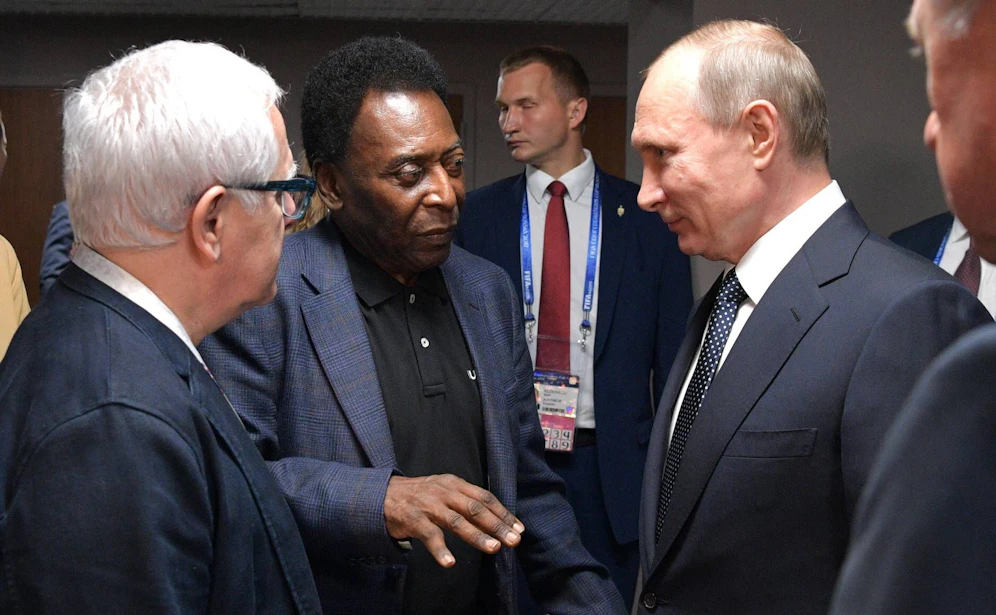 Fußball-Ikone Pele bei einem Treffe mit Wladimir Putin