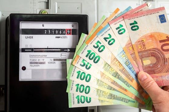 Die Stromkosten gehen weiter durch die Decke. Die bundesregierung kündigt den nächsten Zuschuss an. 