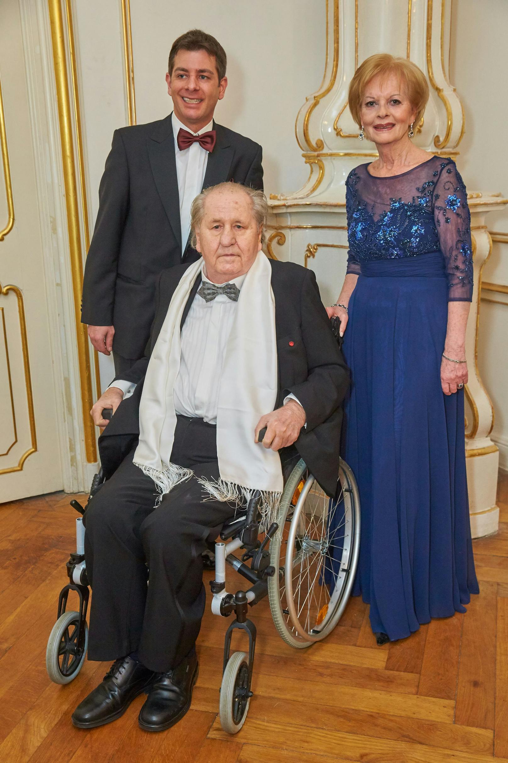 Karl Spiehs (85) mit Sohn Benjamin und Frau Angelika