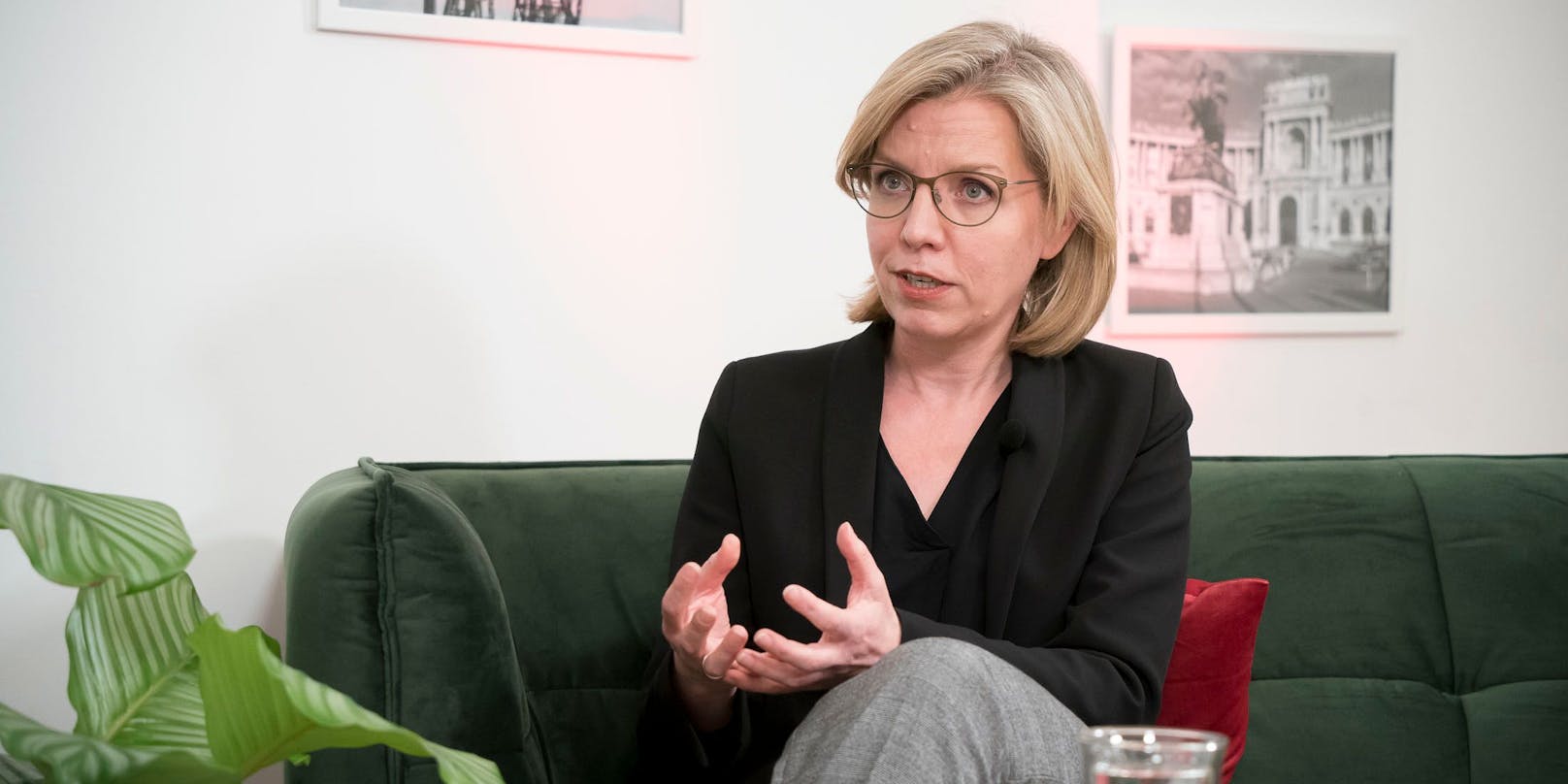 Klimaministerin Leonore Gewessler gibt den Österreichern 250 statt 100 bis 200 Euro.