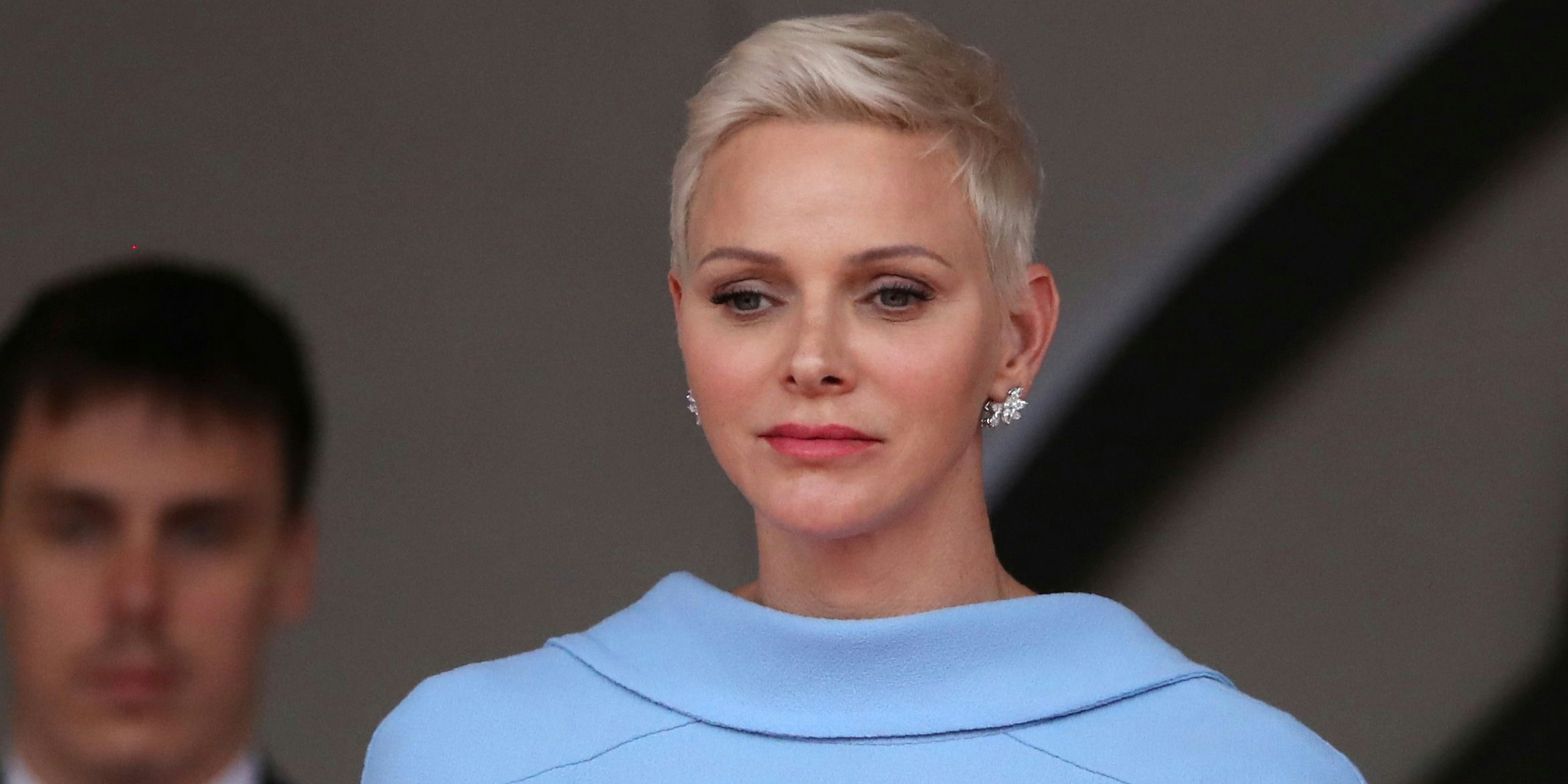 Download von www.picturedesk.com am 04.06.2022 (22:04).  Princess Charlene stands on the podium after the Monaco Formula One Grand Prix, at the Monaco racetrack, in Monaco, Sunday, May 29, 2022. (AP Photo/Daniel Cole) - 20220529_PD6939 - Rechteinfo: Rights Managed (RM)