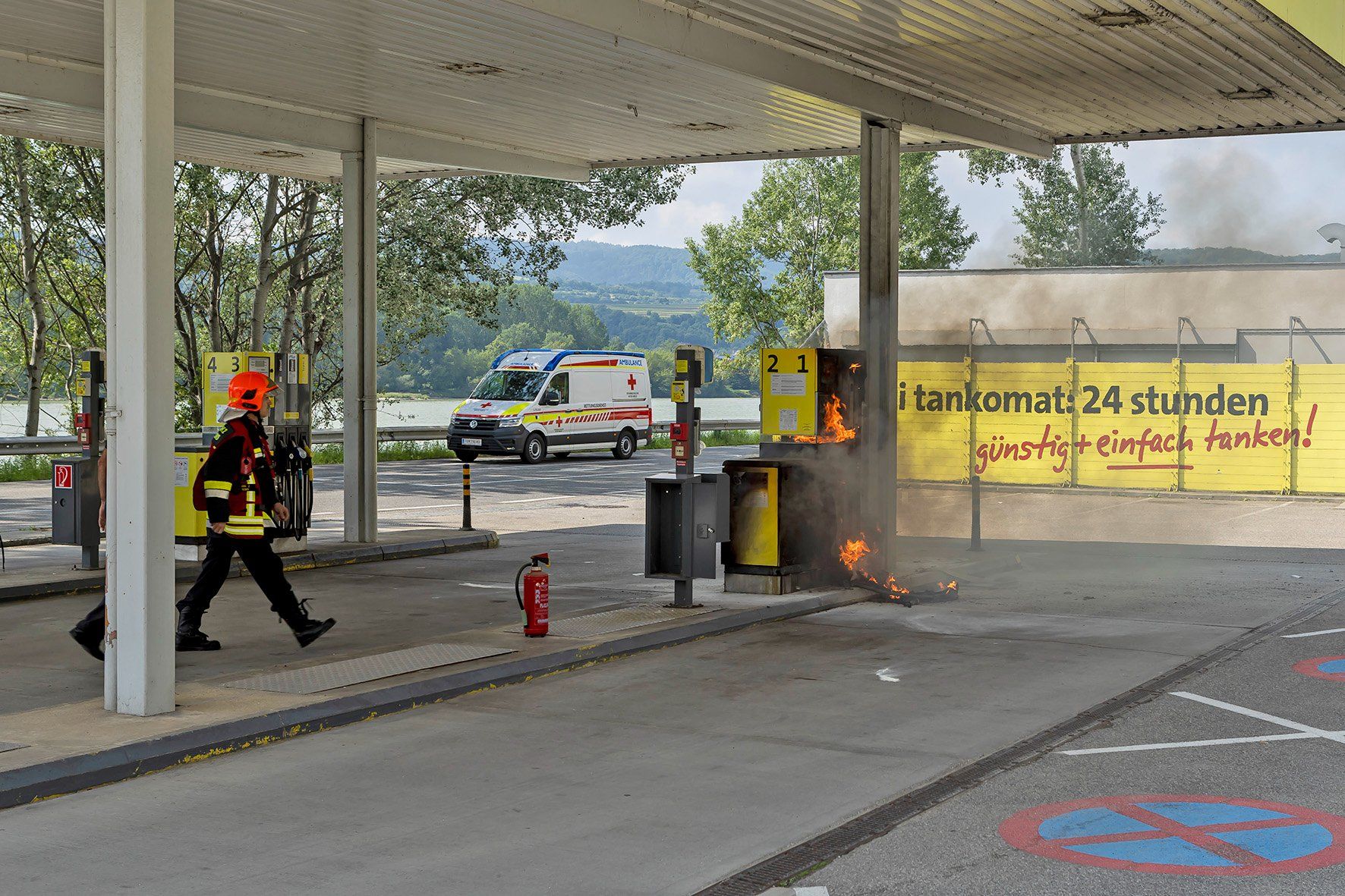 44 Florianis standen im Einsatz.
