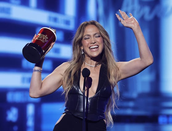 Jennifer Lopez stahl allen die Show.