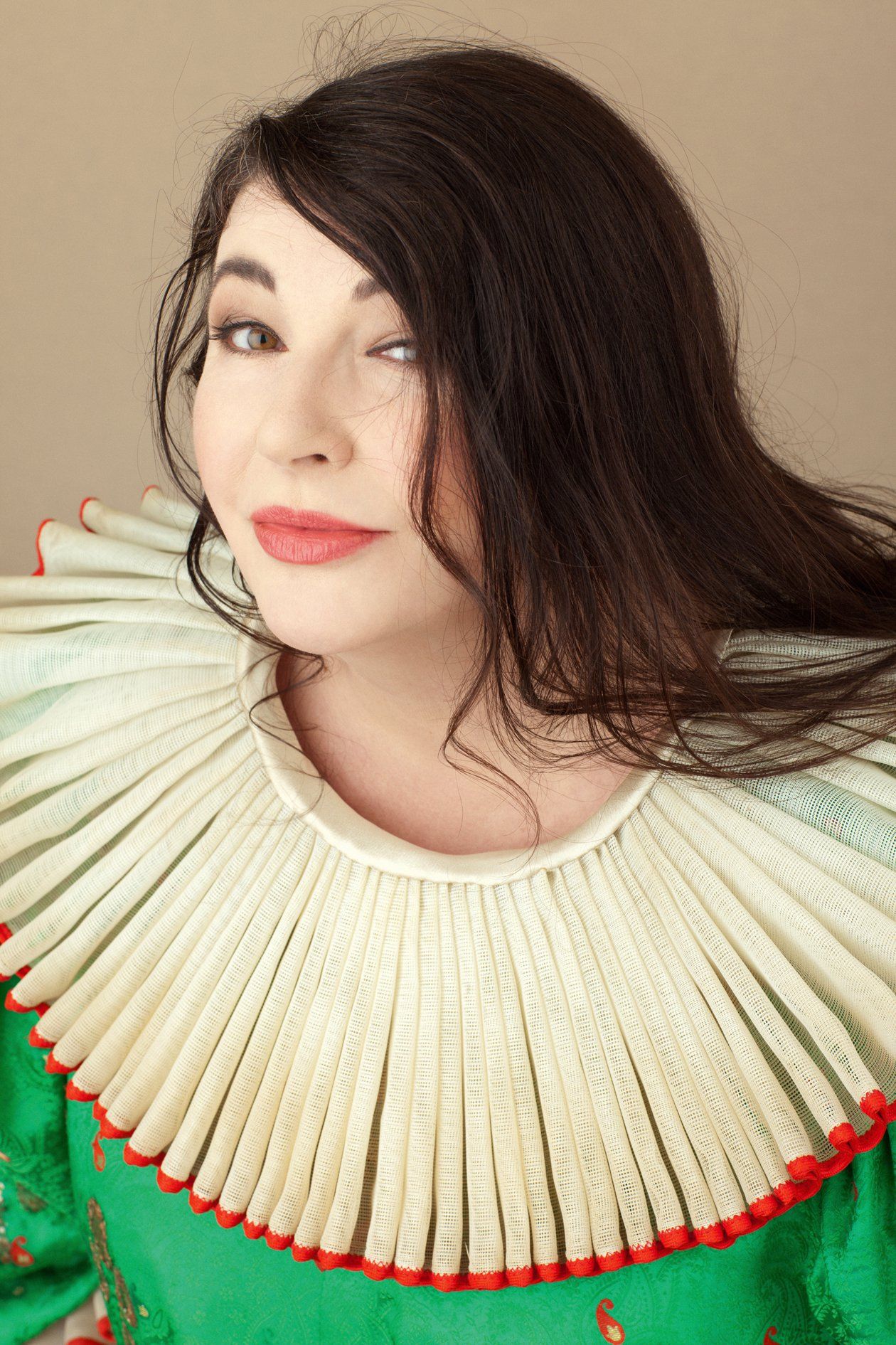 Kate Bush erklimmt nach 35 Jahren erneut die Hügel der Charts.