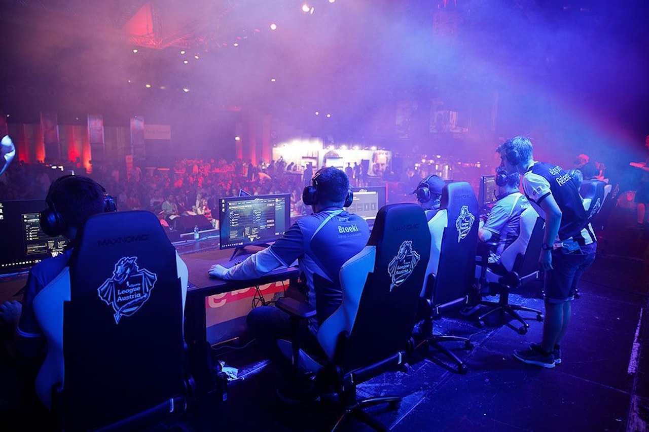 Heute.at - Ballern mit den Besten bei Mega-Gaming-Turnier in Wien