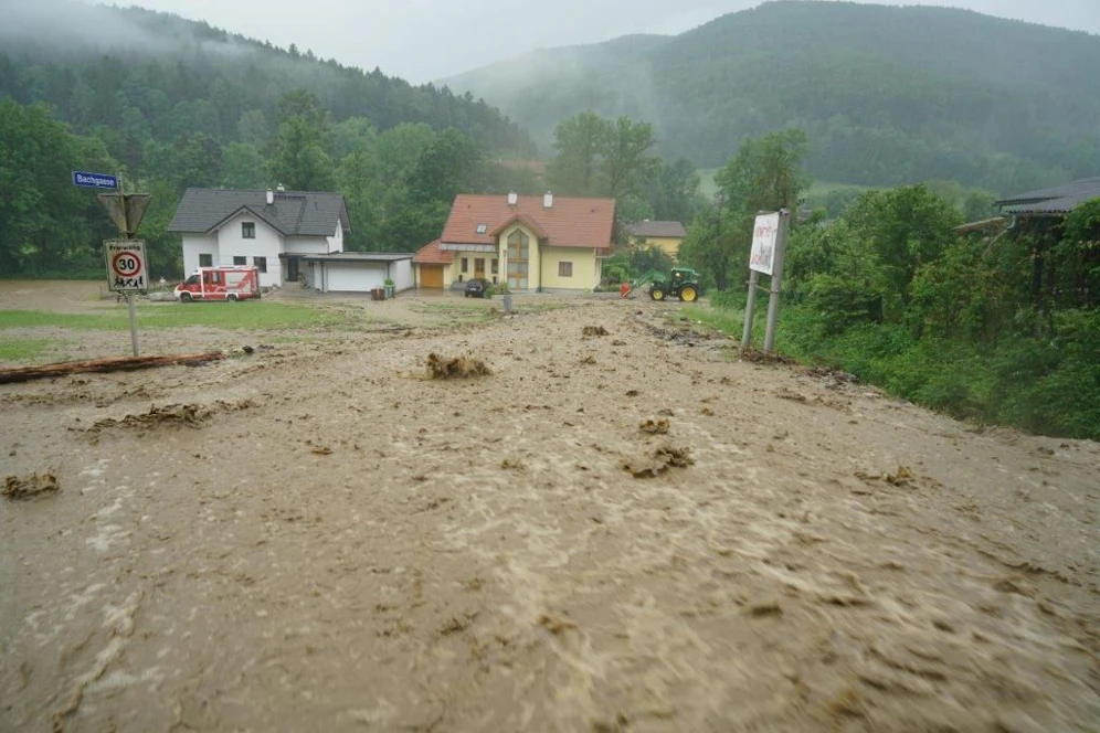 Enorme Regenmengen im Raum Scheiblingkirchen-Thernberg