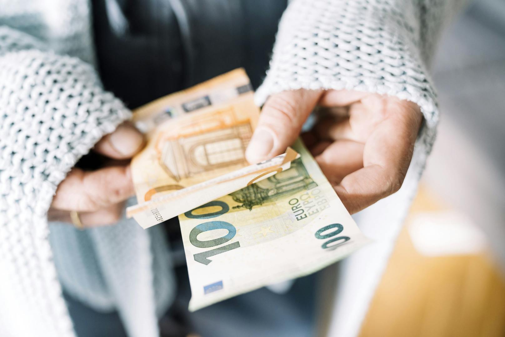 Die Teuerung kostet jeden Österreicher 8.000 Euro