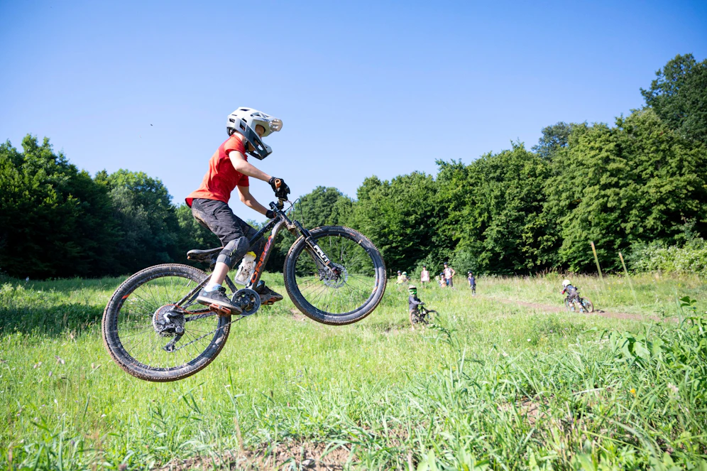 Jetzt teilnehmen & einen Startplatz für das MTB Summercamp gewinnen!