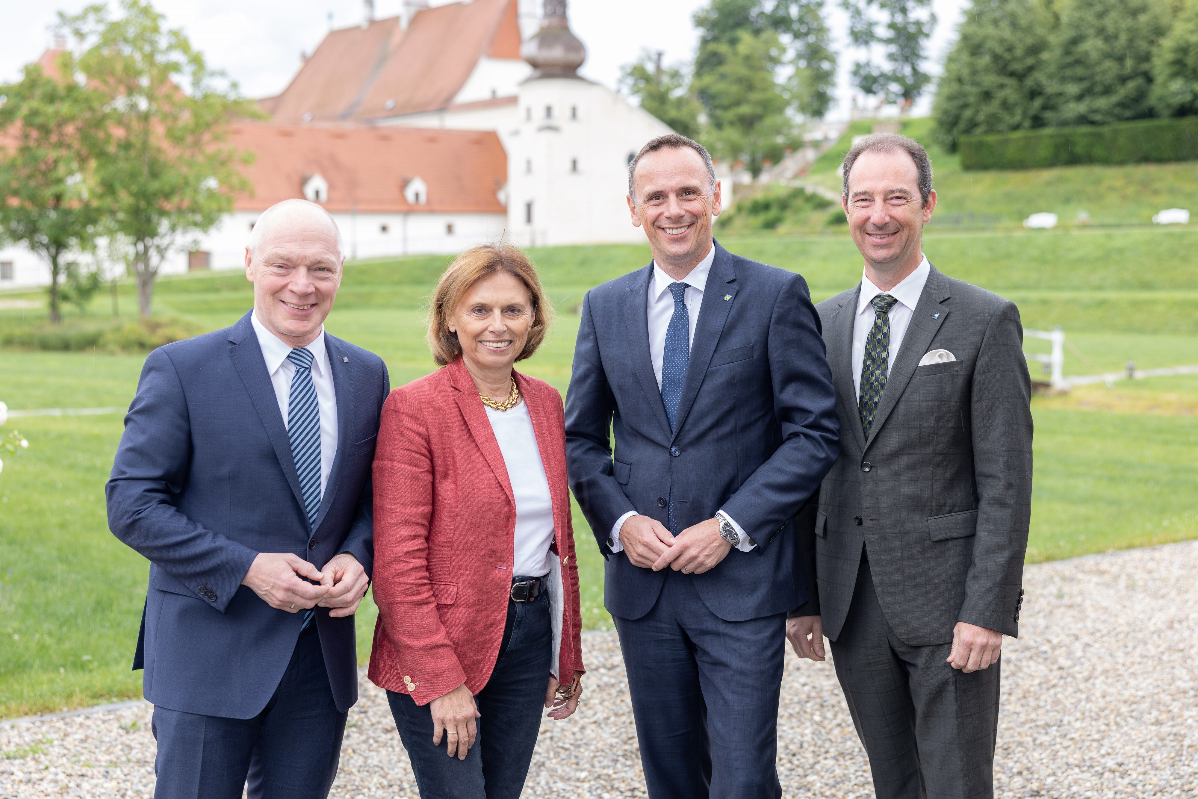ecoplus Geschäftsführer Helmut Miernicki, Staatssekretärin Susanne Kraus-Winkler, Tourismuslandesrat Jochen Danninger, Mario Pulker, Obmann Sparte Tourismus und Freizeitwirtschaft der Wirtschaftskammer Niederösterreich  