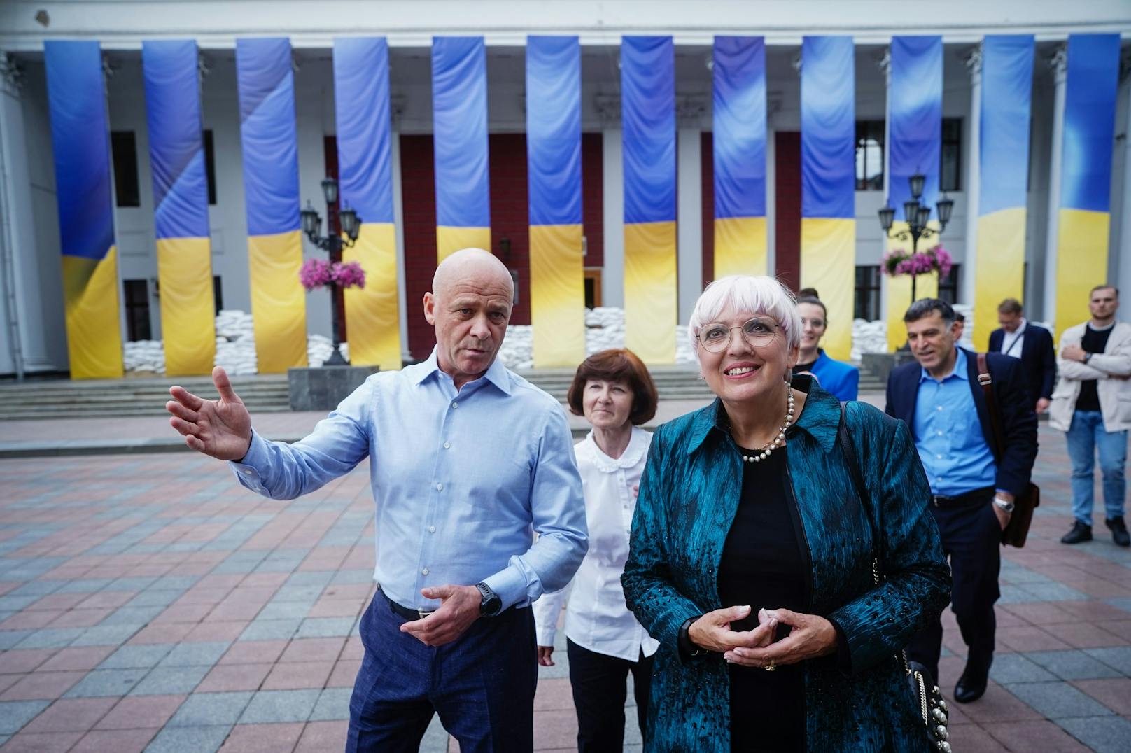 Die deutsche Kulturministerin Claudia Roth (Bündnis 90/Die Grünen) besuchte am 6. Juni 2022 die ukrainische Hafenstadt Odessa.