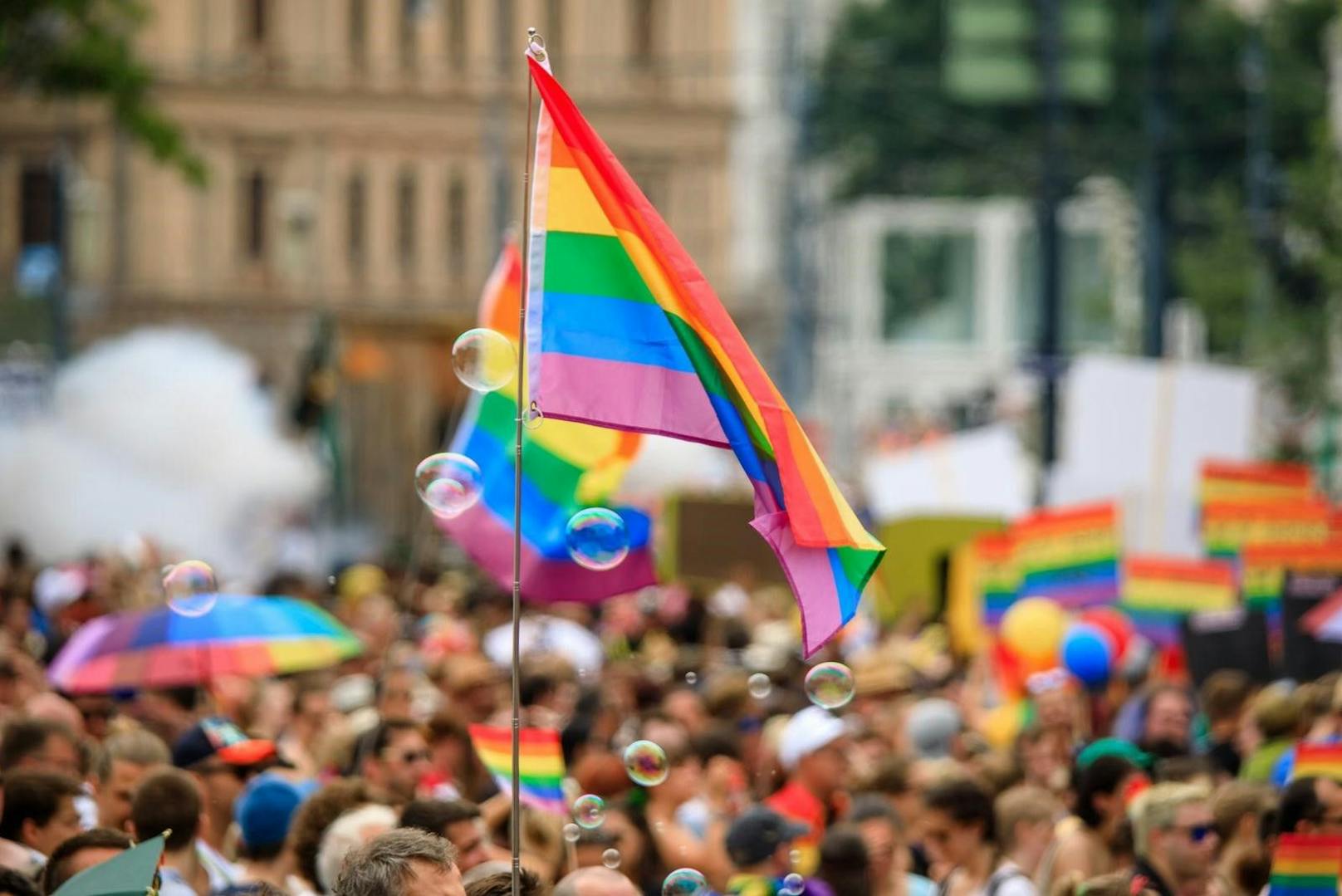 Fix! Wien bekommt erstes queeres Jugendzentrum