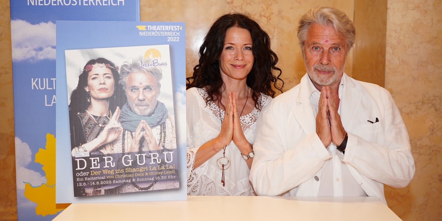 Adi Hirschal (rechts) in "Der Guru"