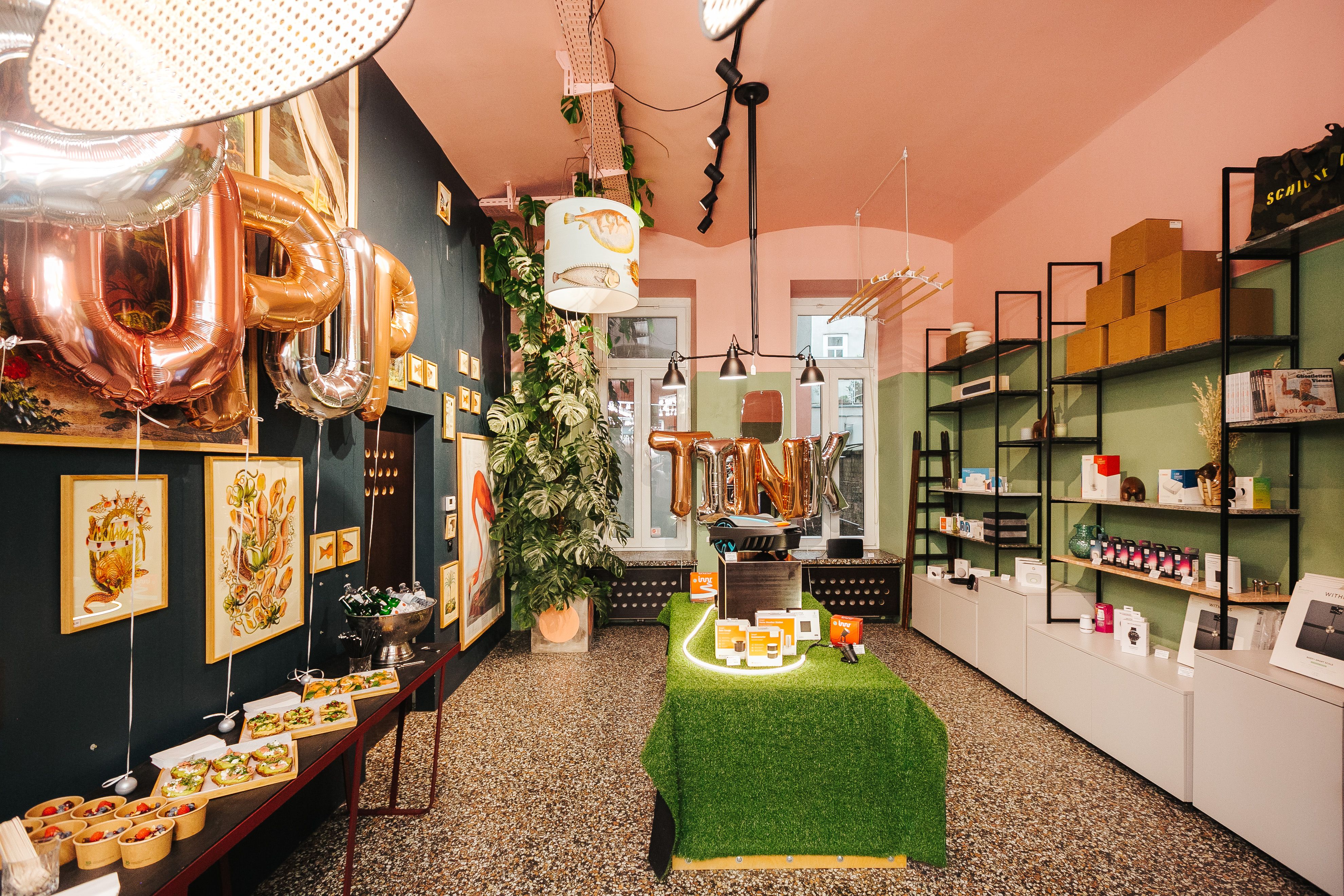 Grand Opening des ersten österreichischen tink Pop-Up Stores in Wien, Neubau.