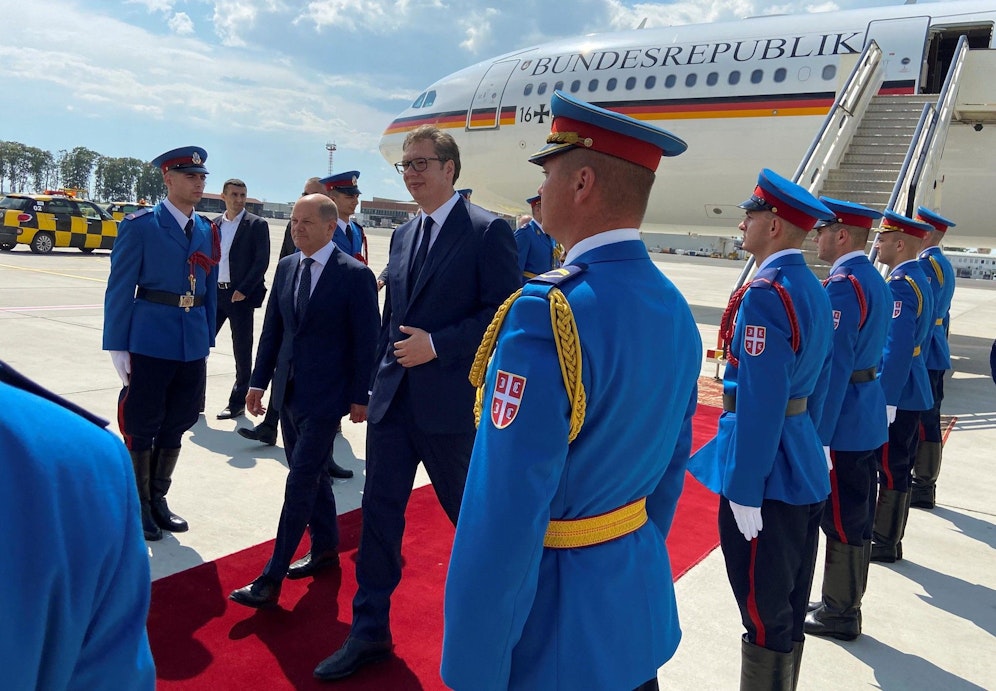 Der serbische Staatschef Aleksandar Vucic zeigt sich am Freitag empört über eine Aussage von Olaf Scholz zur Anerkennung des Kosovos. 