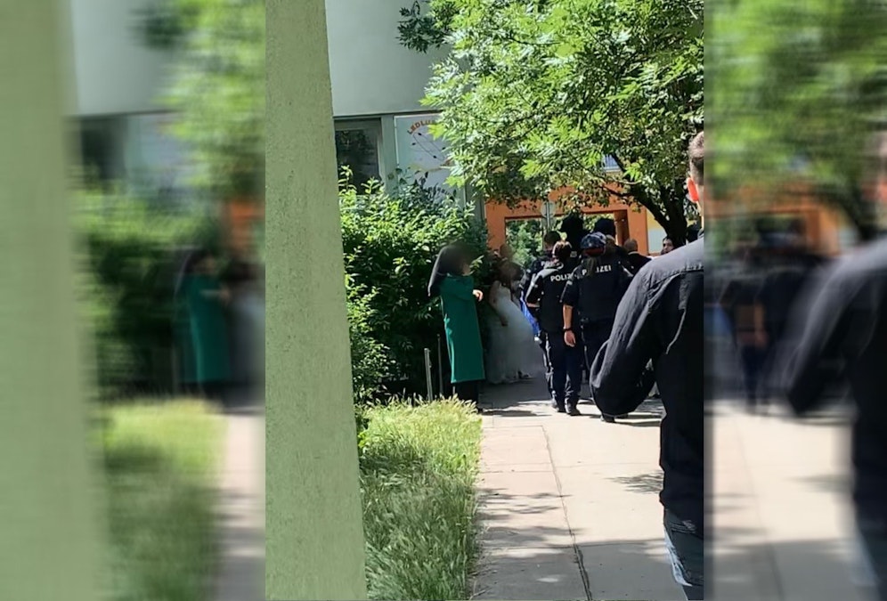 In Wien-Floridsdorf kam es zu einem Großeinsatz der Wiener Polizei.