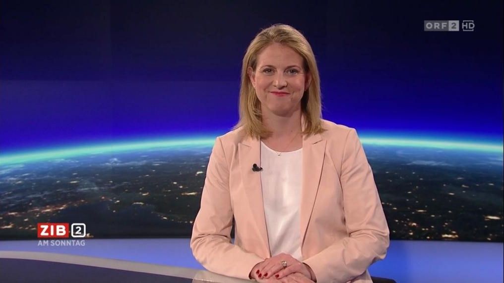 NEOS-Chefin Beate Meinl-Reisinger war in der 