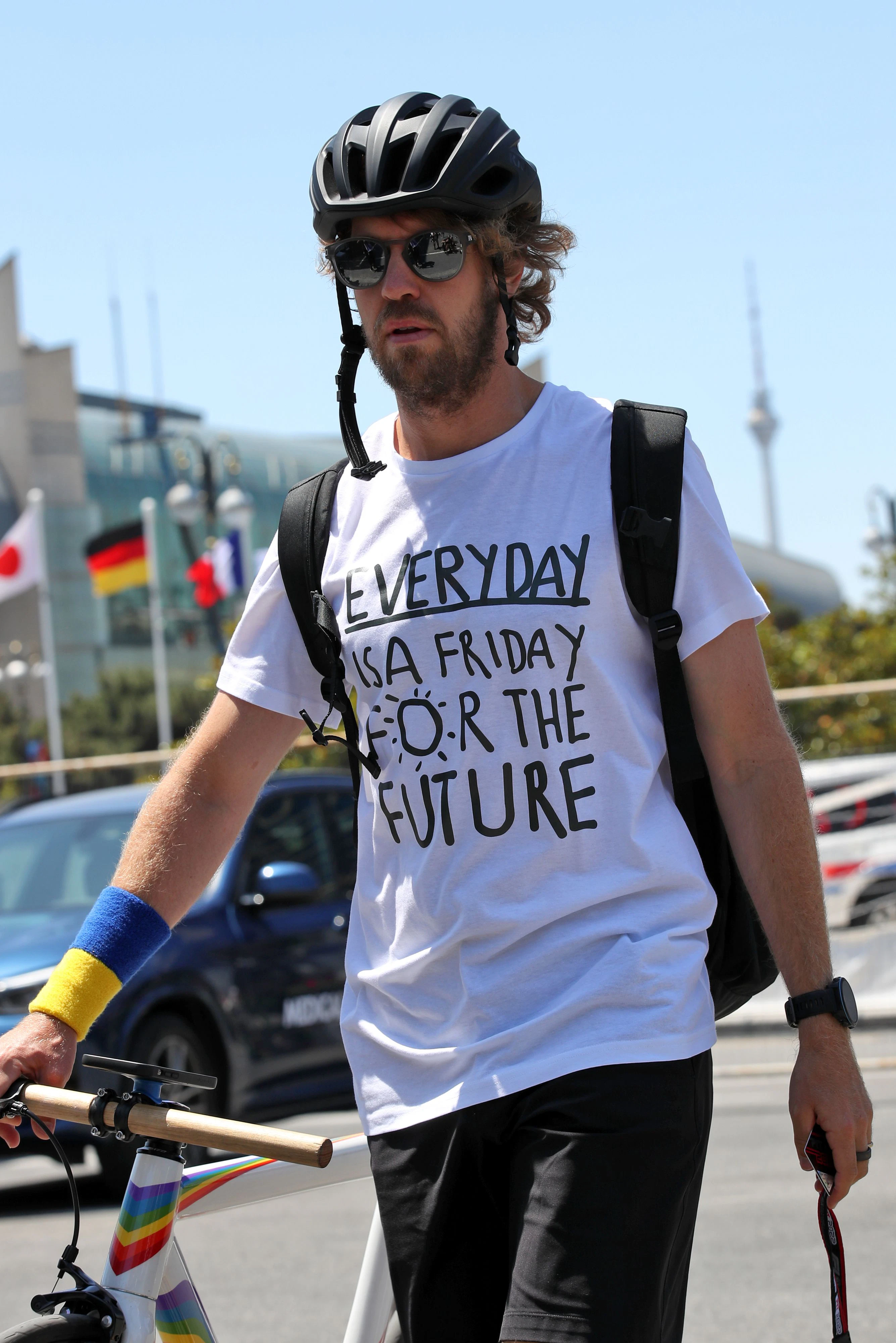 "Jeder Tag ist ein Friday for the Future", sagt Vettel.