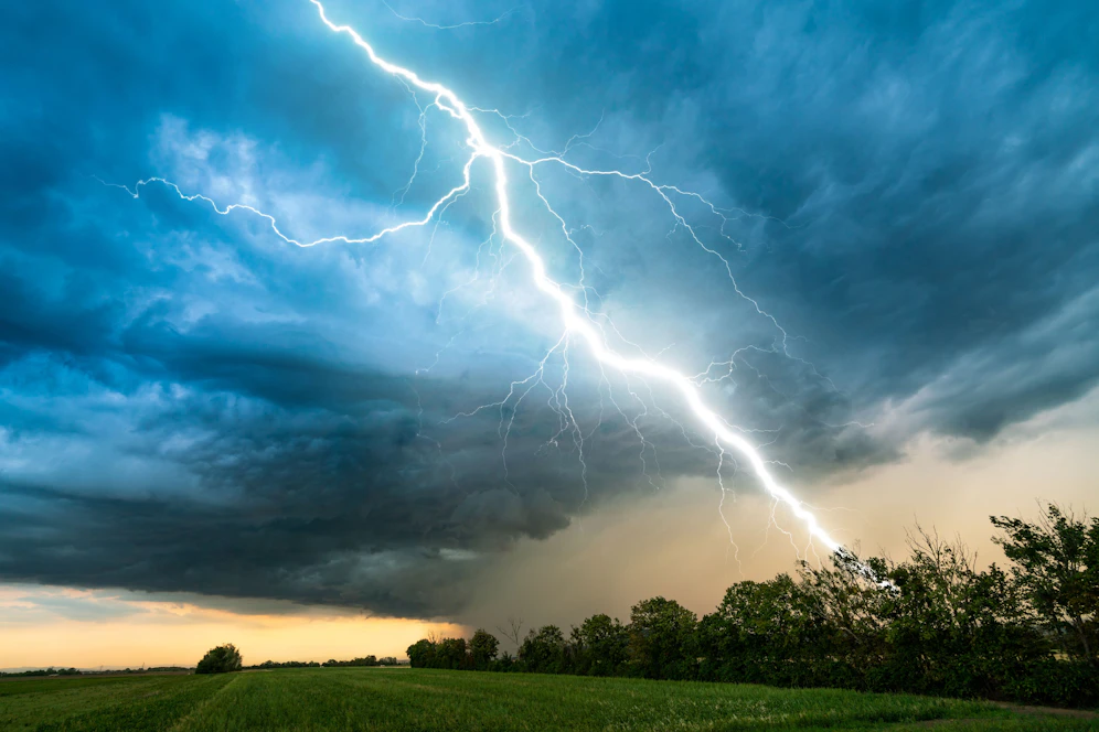 In der Sommerhitze bilden sich immer wieder kräftige Gewitter in Österreich.