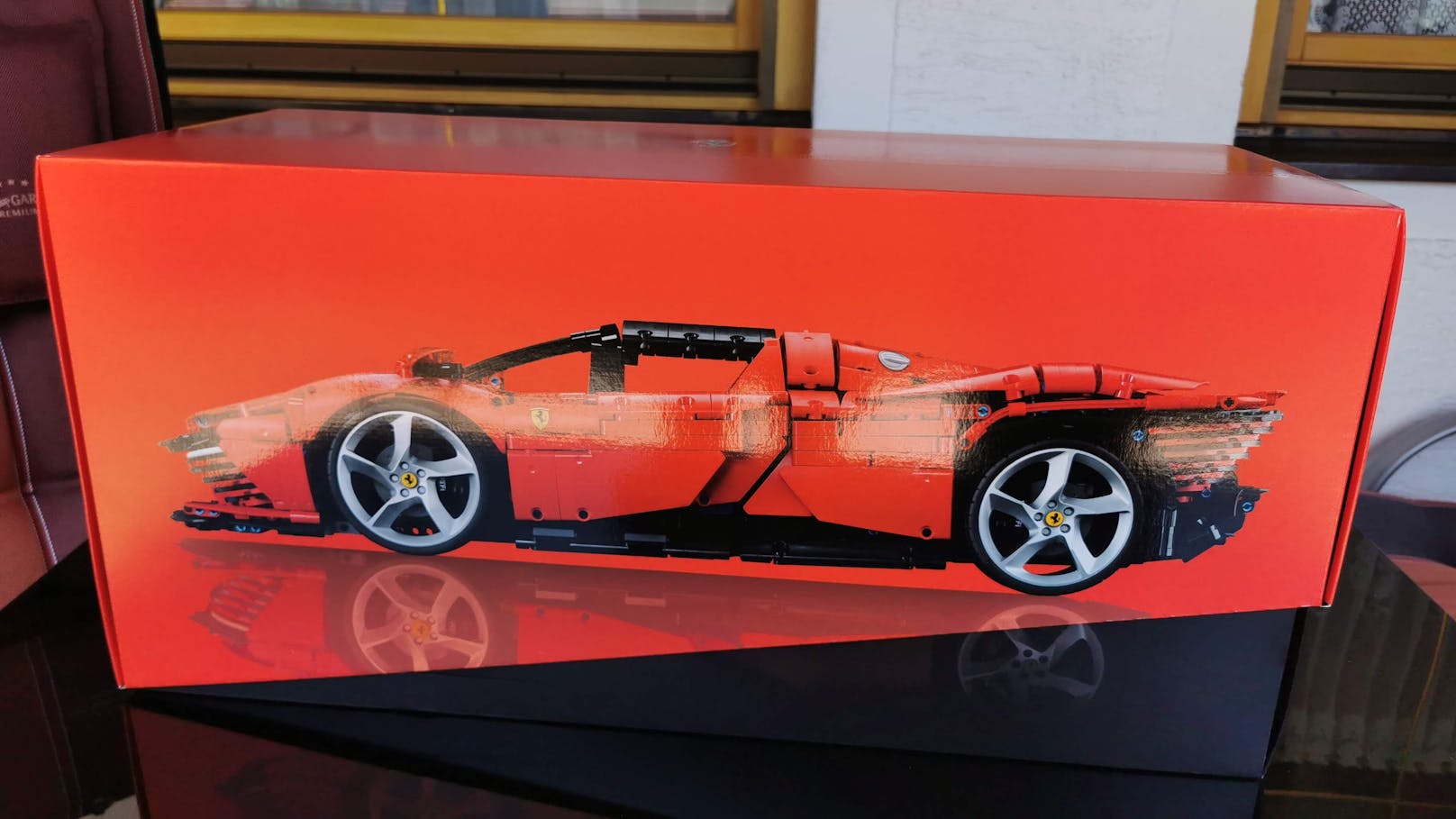 Mit genügend Kleingeld kann man sich mit dem neuen LEGO Technic Set aus der "Ultimate Car Concept"-Reihe nun den legendären Ferrari Daytona SP3 in klassischem...