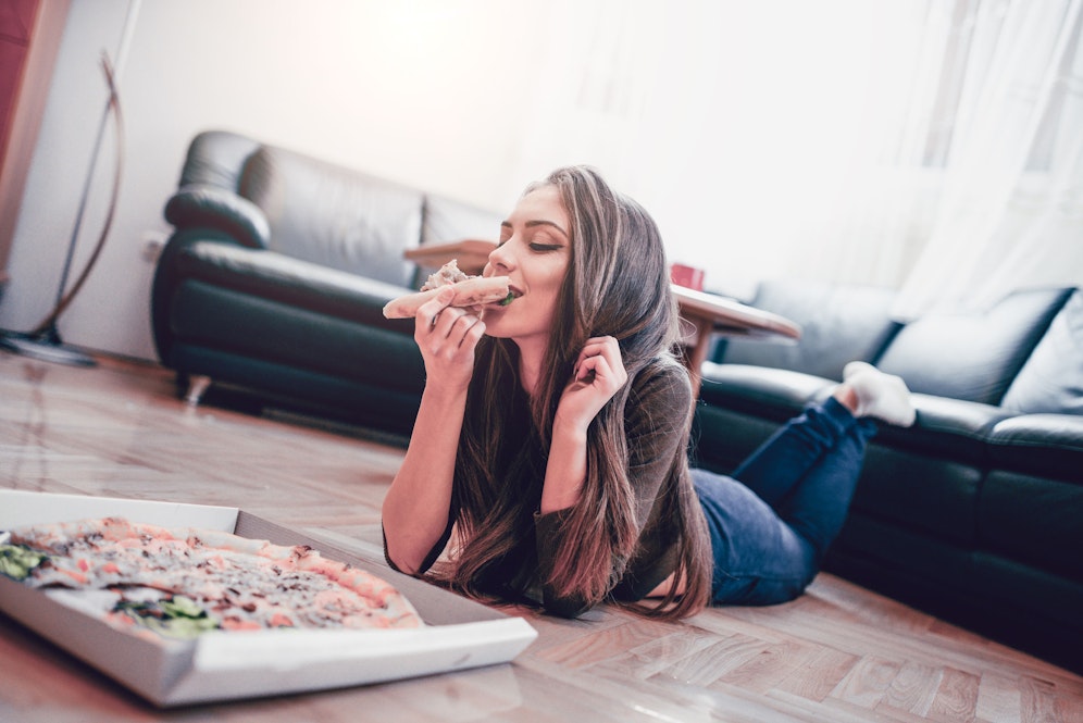 Für ihre Pizzabestellung muss eine Jugendliche vor Gericht.