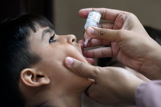 Polio ist eine Schluckimpfung.