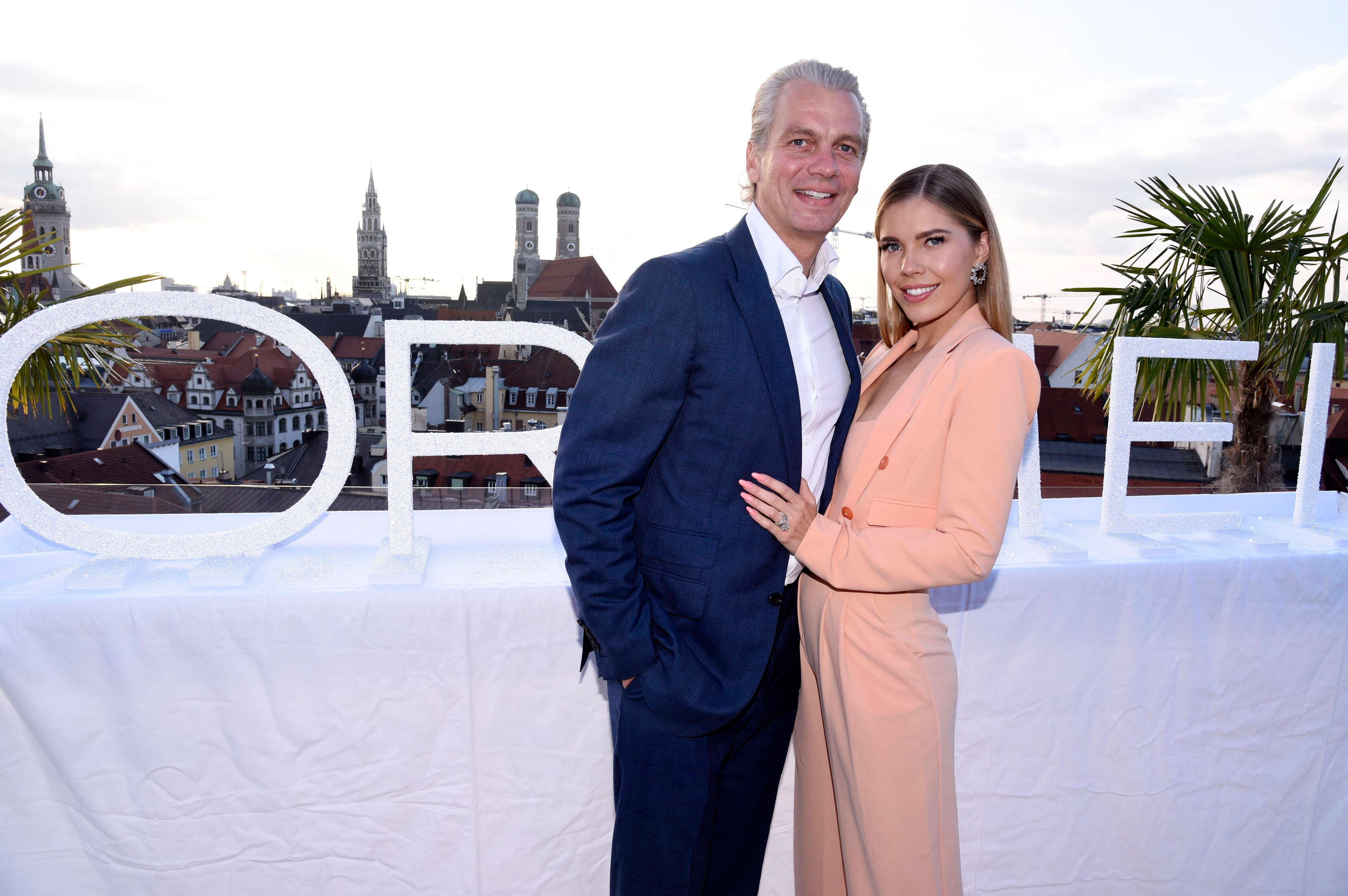 Zuhause ist Victoria Swarovski nicht nur das Hausmütterchen.