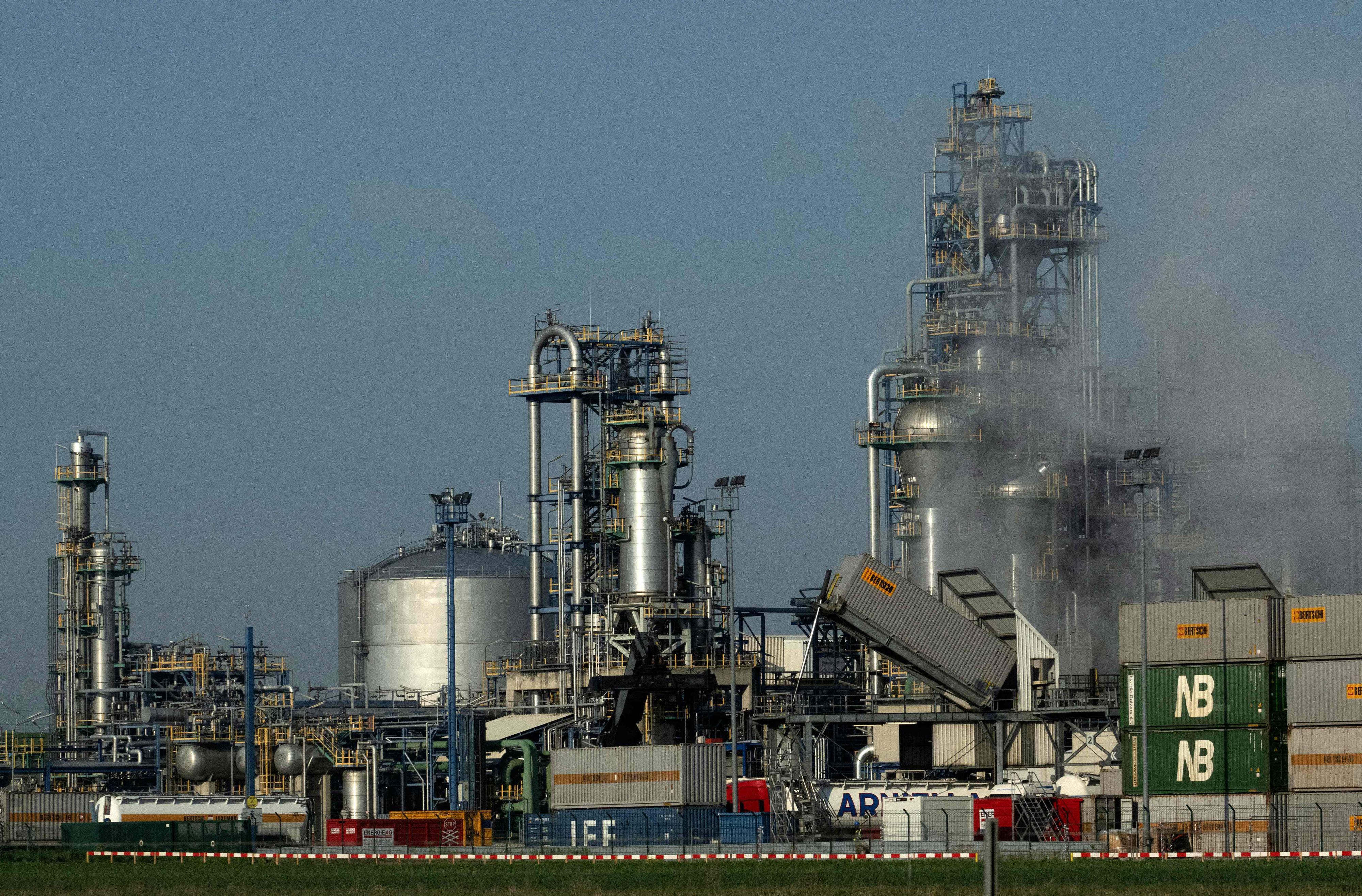Anfang Juni kam es in der OMV-Raffinerie Schwechat zu einem Unfall. 