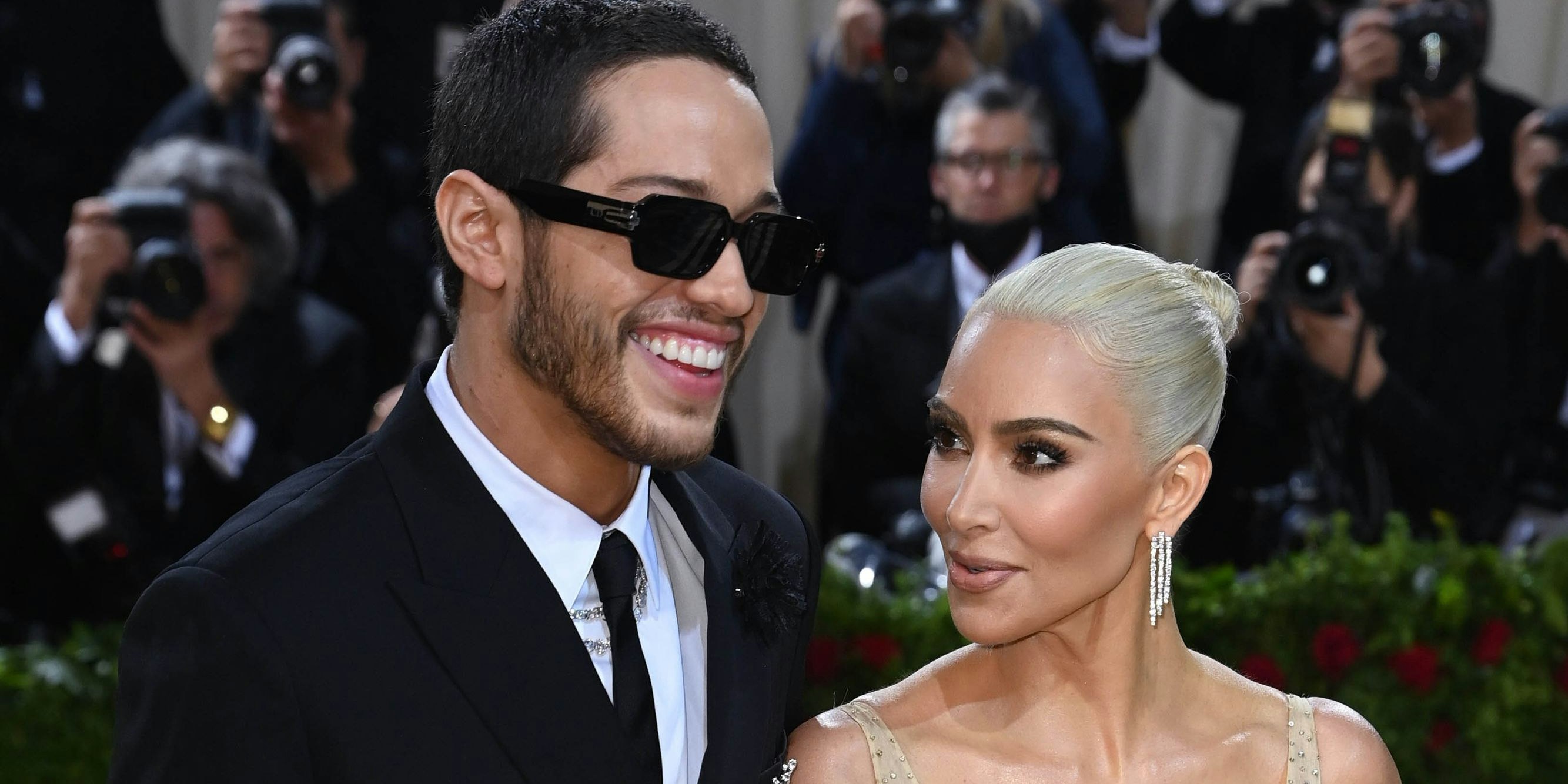 Realitystar Kim Kardashian mit Pete Davidson auf der MET-Gala