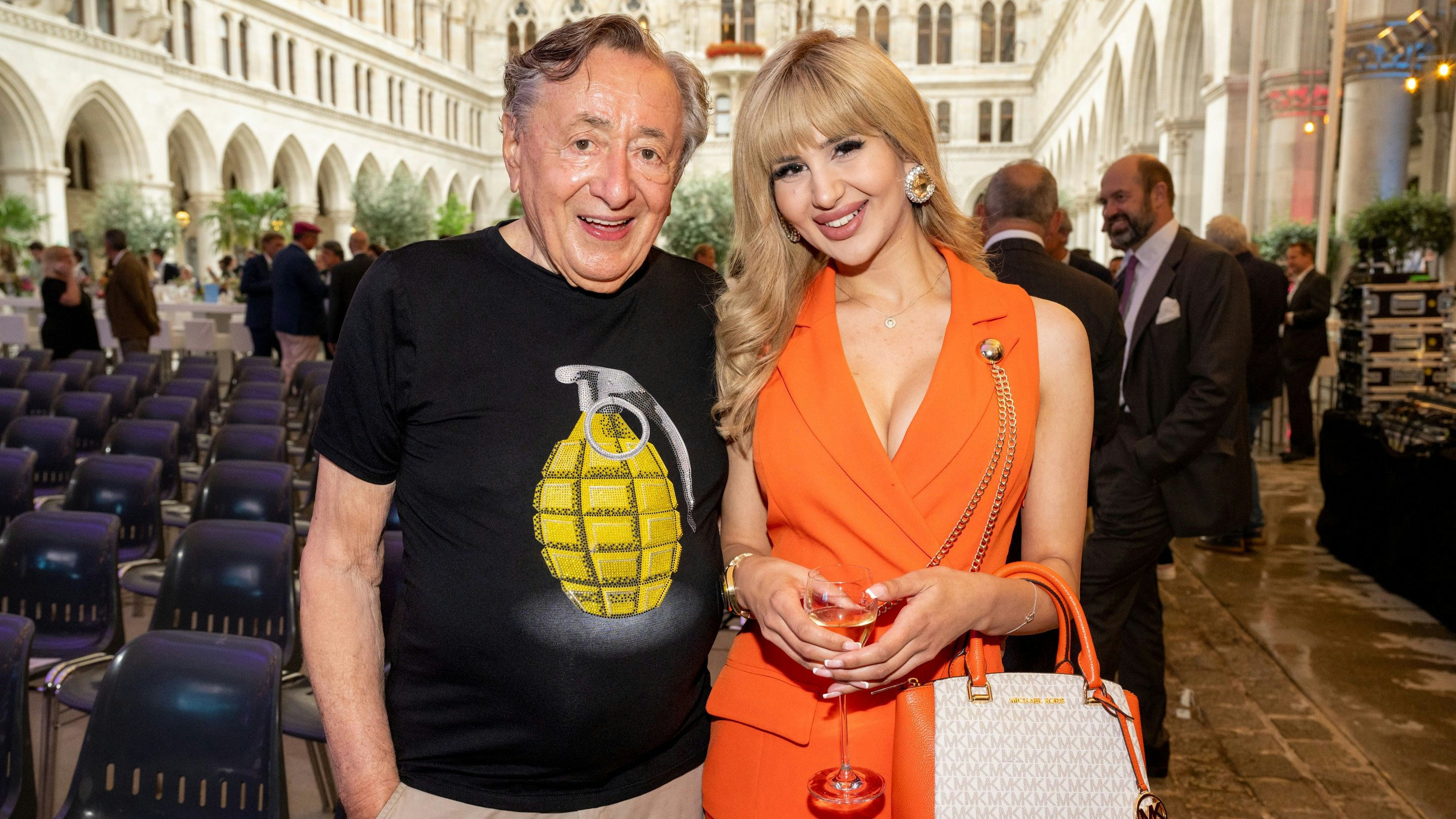 Richard Lugner mit neuer Begleitung auf den Wiener Elektrotagen