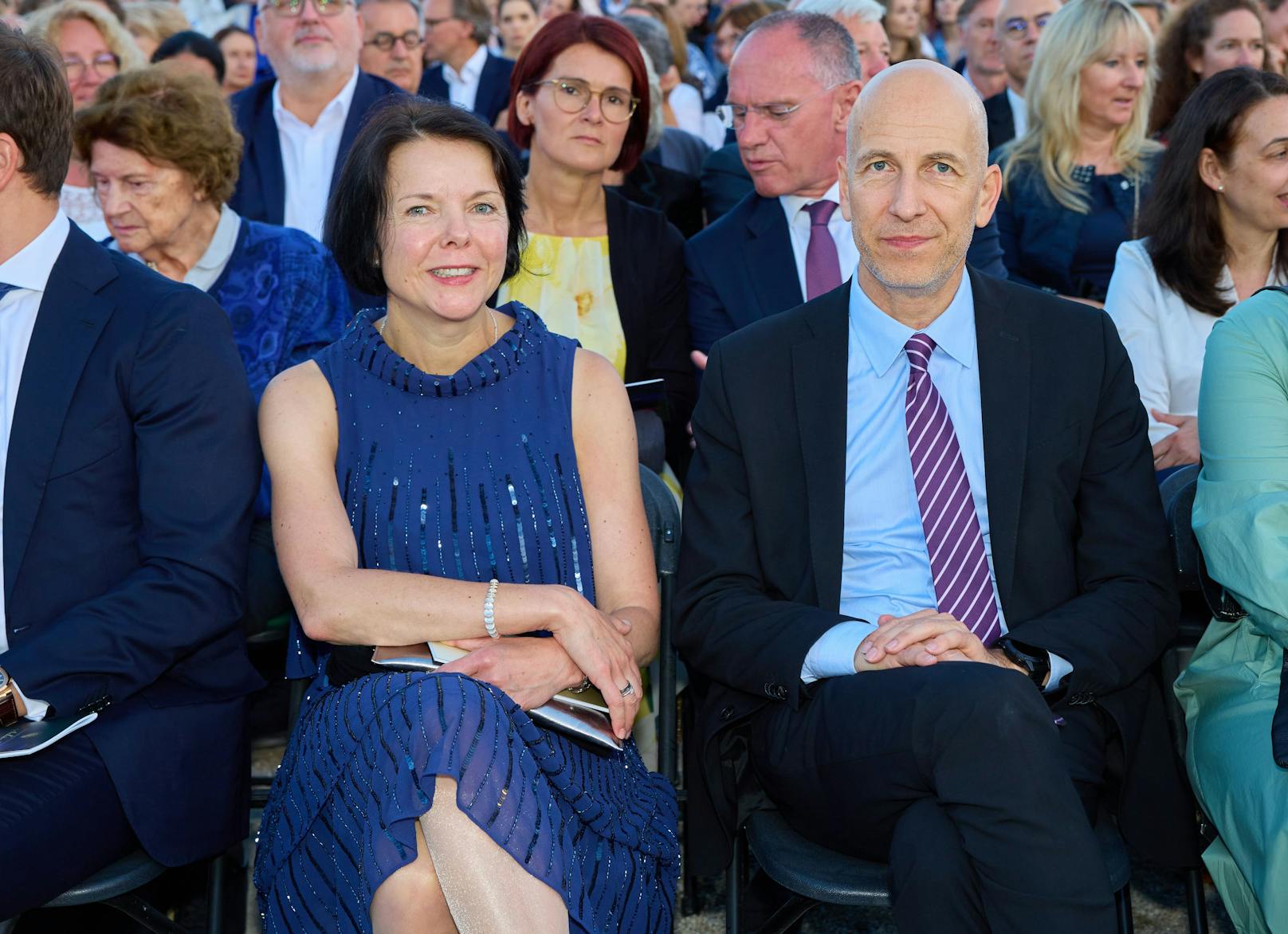 Arbeitsminister Martin Kocher (ÖVP) war mit seiner Frau Natalie vor Ort.