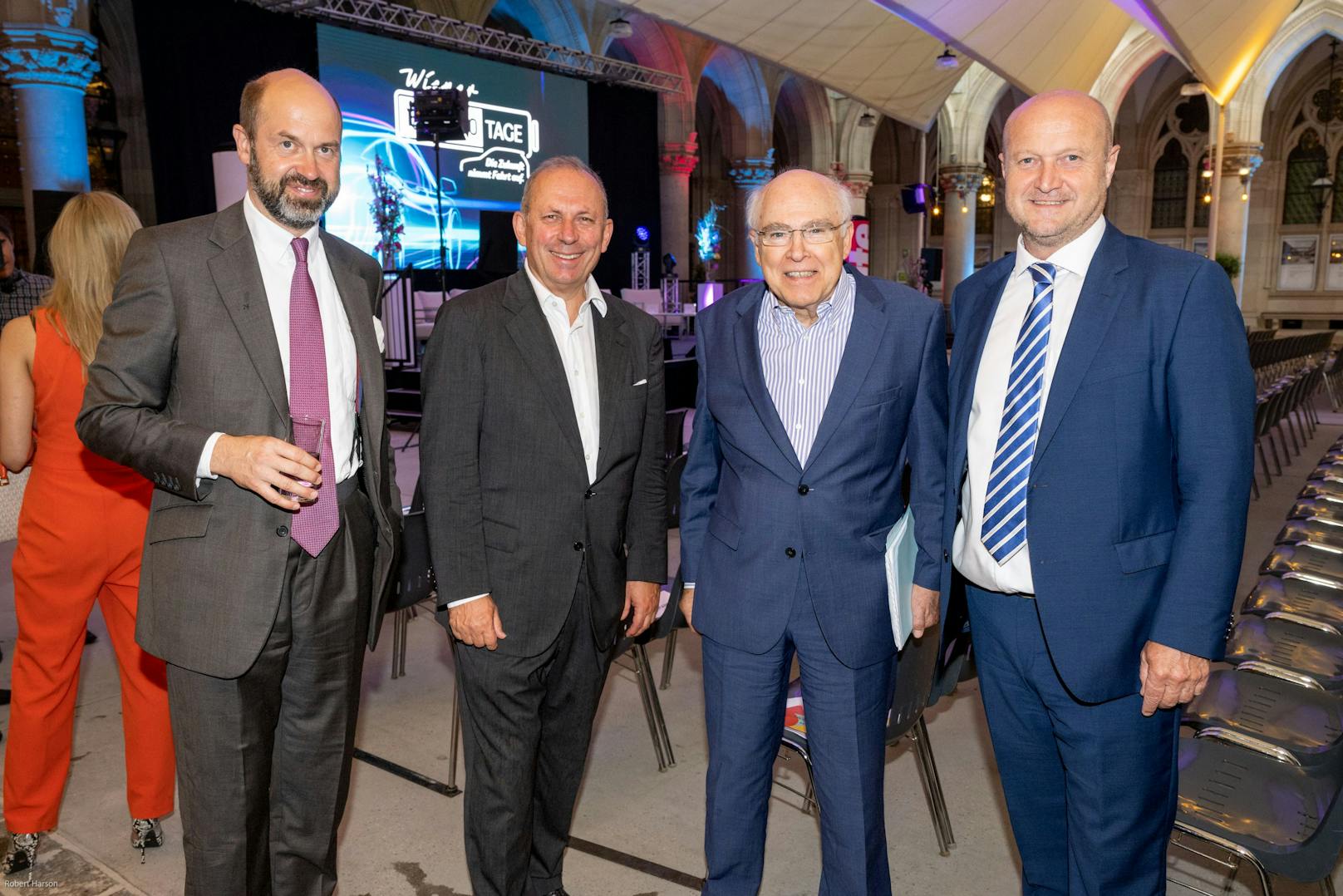 Stefan Piech, Porsche Holding-CEO Hans Peter Schützinger, Prof. Helmut List und <em>"Heute"</em>-Sales-Geschäftsführer Gernot Fischer