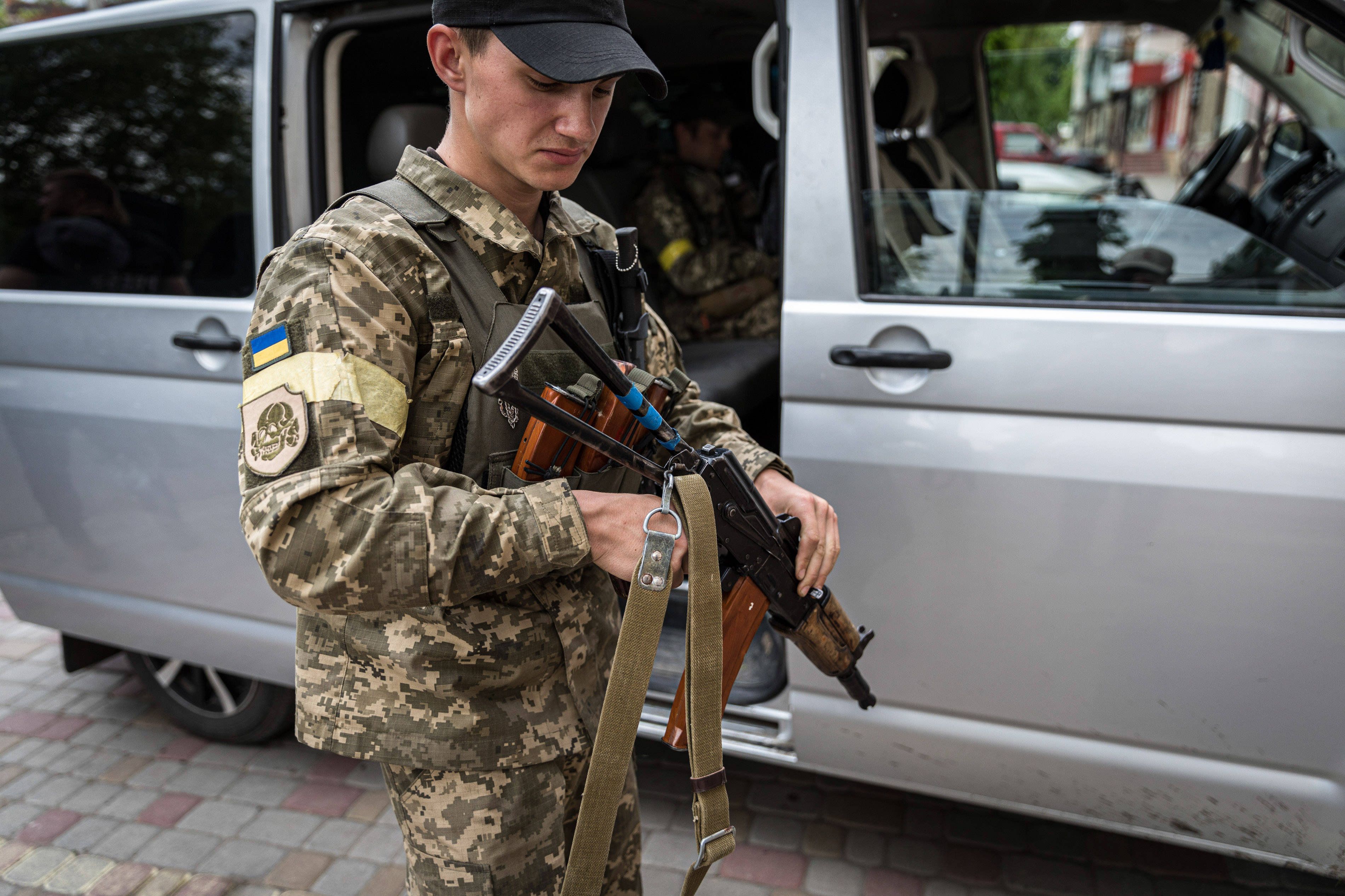 Eine niedrige einstellige Anzahl an Österreichern soll derzeit an Seite der Ukraine kämpfen, so der heimische Staatsschutz. (Symbolbild)