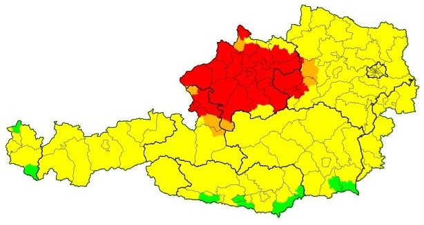 Die Karte der Unwetterzentrale um kurz nach 10 Uhr in der Früh.