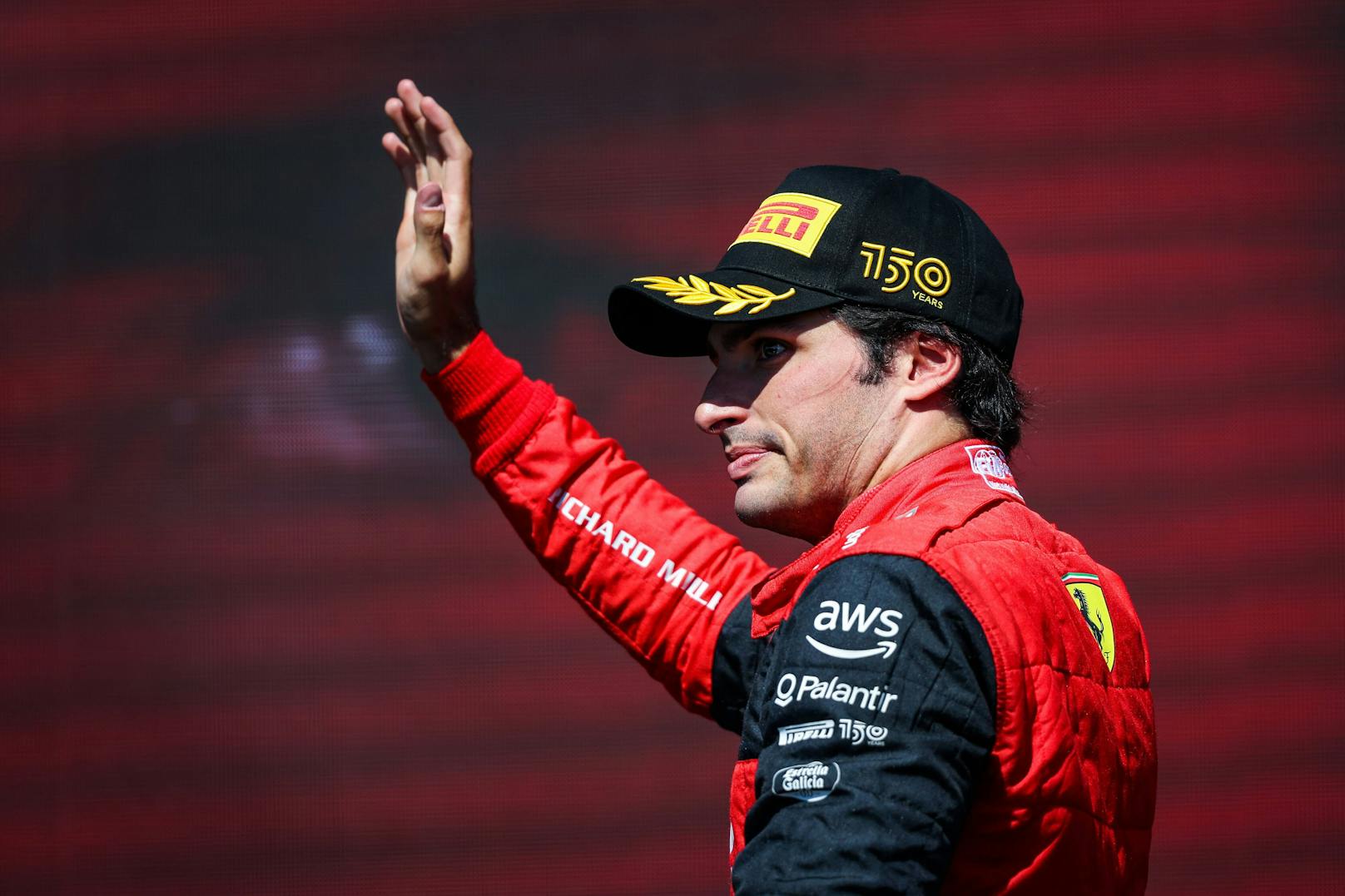 <strong>2. Carlos Sainz – Note: 1</strong>. Eine der besten Leistungen des Spaniers, seit er bei Ferrari fährt – auch wenn es mit dem ersten Grand Prix Sieg nicht geklappt hat, er könnte bald kommen.