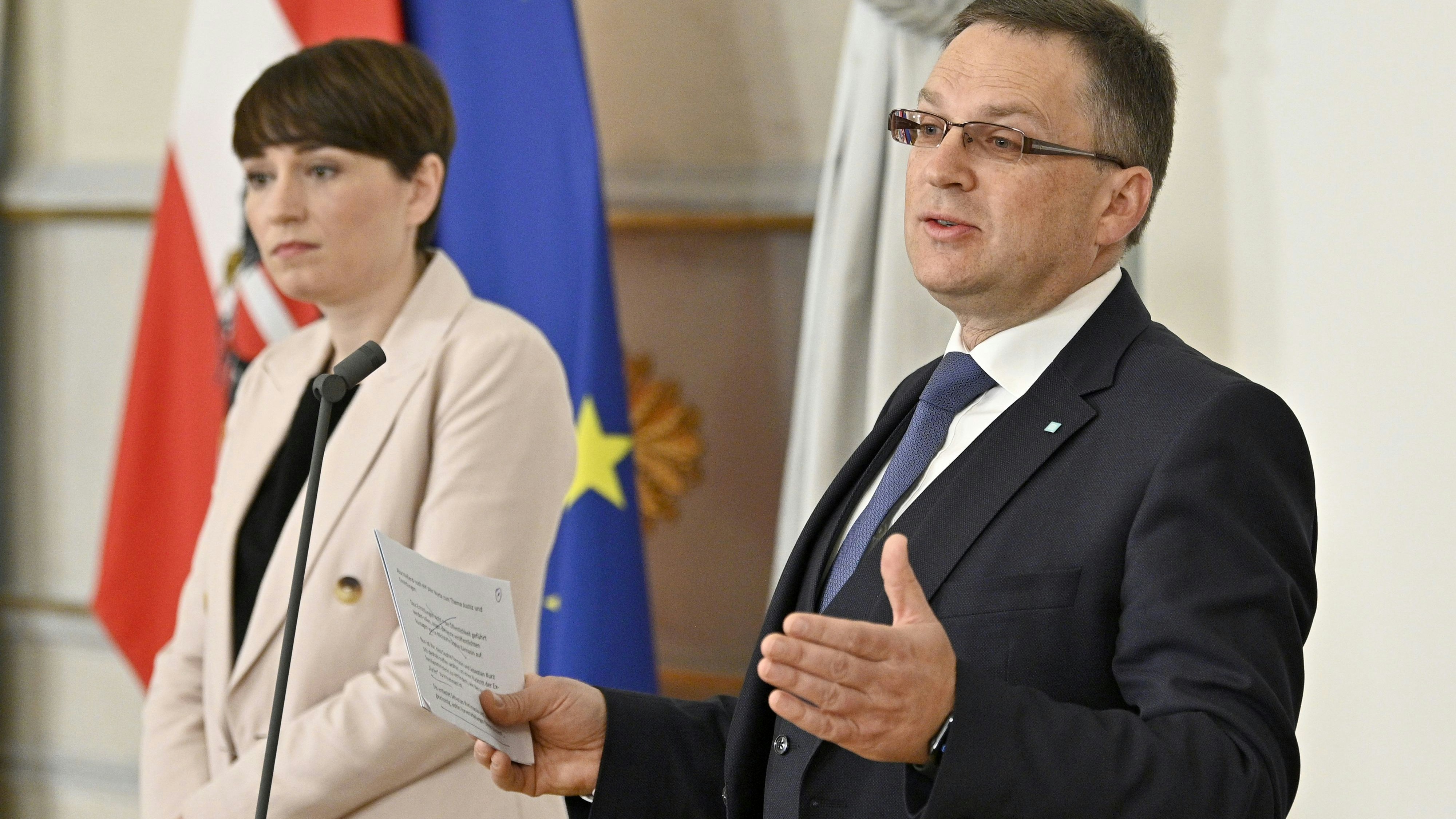 Grünen-Klubchefin Sigi Maurer und ÖVP-Klubobmann August Wöginger (Archivfoto)