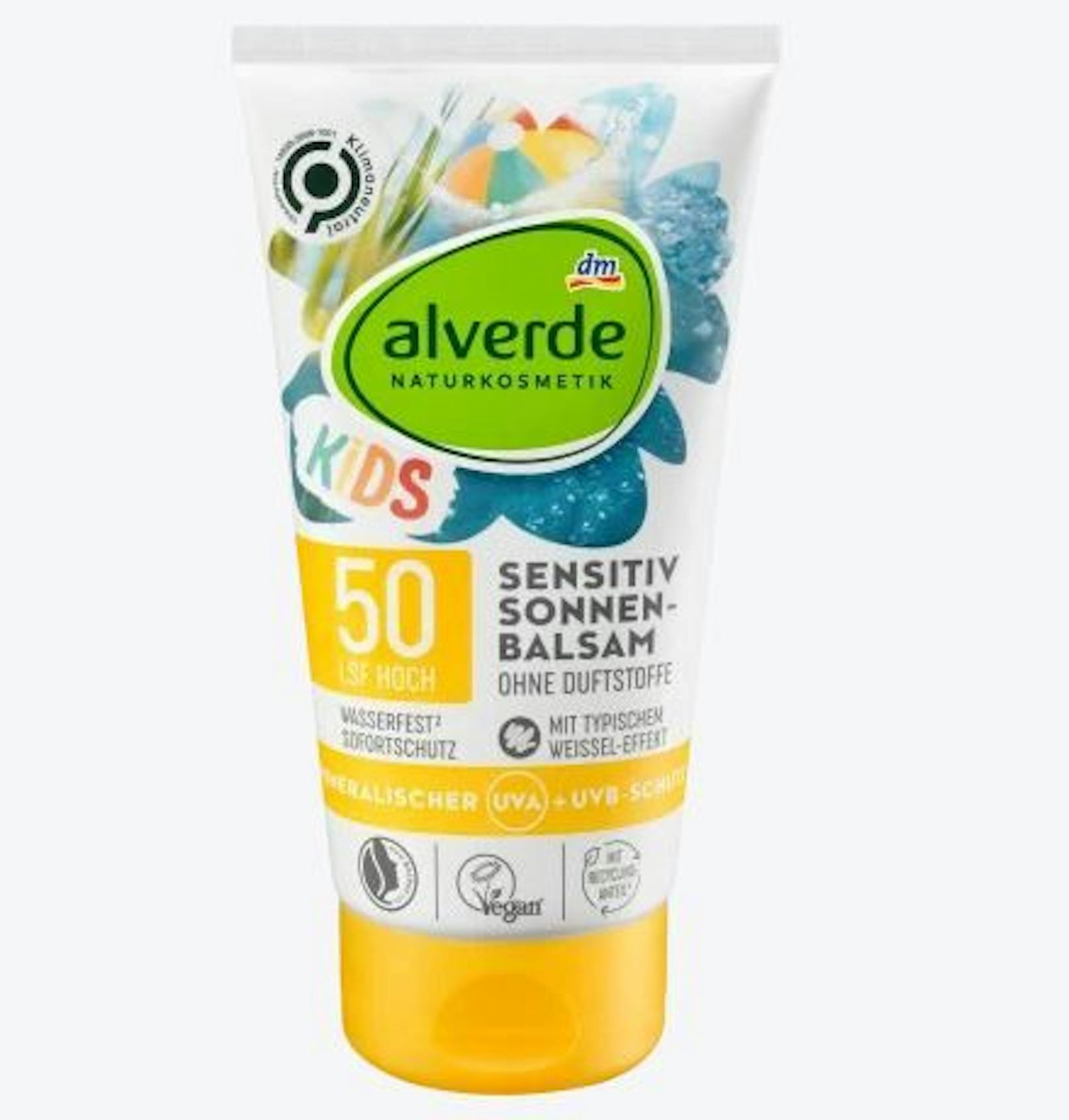 Alverde ist die zertifizierte Naturkosmetik-Marke von dm. Daher schützt dieser Sonnenbalsam mit natürlichen Filtern (Titandioxid) und ist daher umweltfreundlich für Meer, See und seine Bewohner.150ml für 6,95 Euro.
