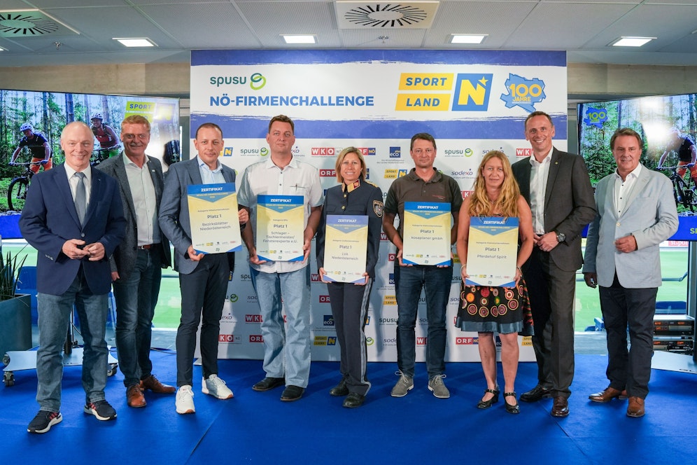 Helmut Miernicki, Franz Pichler, Ewald Schnell, Friedrich Schlager, Nicole Trappl, Christian Sokele, Sabine Niessner, LR Jochen Danninger, Wolfgang Ecker.