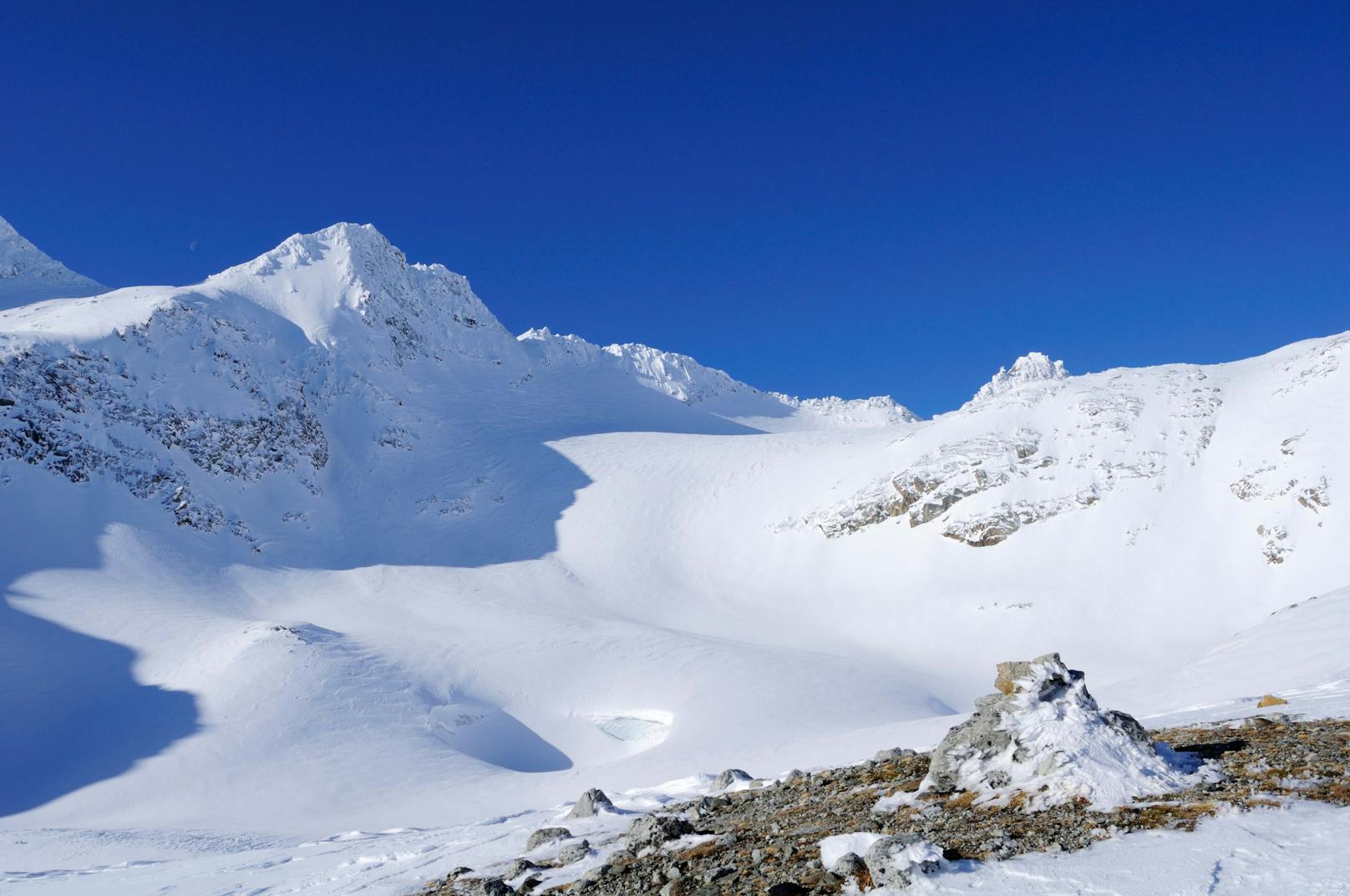 Die Gletscher in Österreich, Deutschland, Frankreich, Italien und der Schweiz schmelzen im Rekord-Tempo.