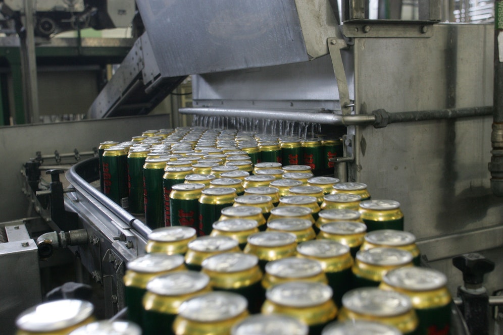 Jeder zweite Österreicher ist für die Einführung des Pfands auf Bierdosen.