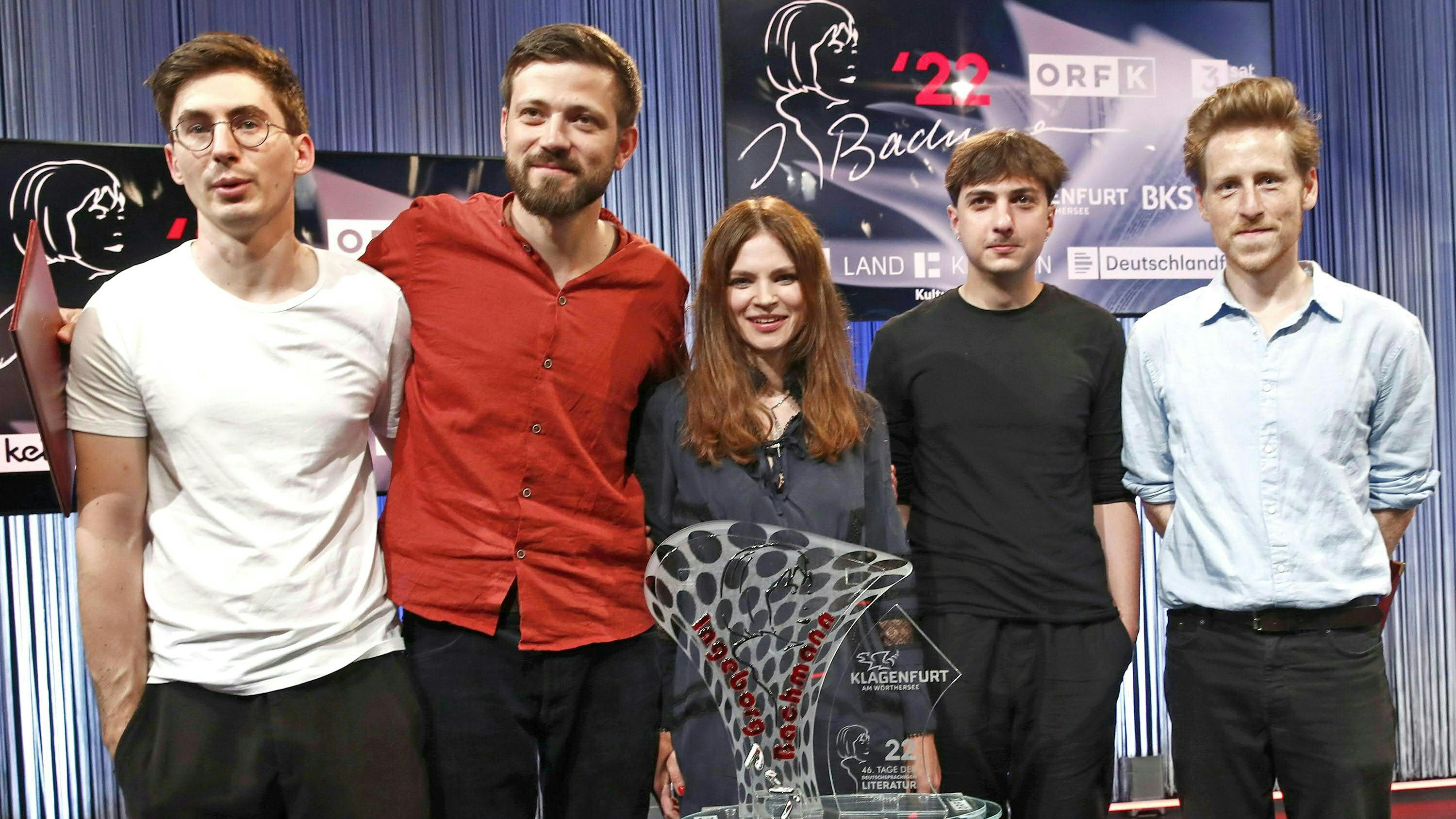 Teilnehmer des diesjährigen "Bachmann-Preis": Juan S. Guse (Kelag Preis) , Alexandru Bulucz (Deutschlandfunk-Preis), Ana Marwan (Bachmann-Preis Gewinnerin) , Elias Hirschl (Publikumspreis) und Leon Engler (3Sat-Preis).