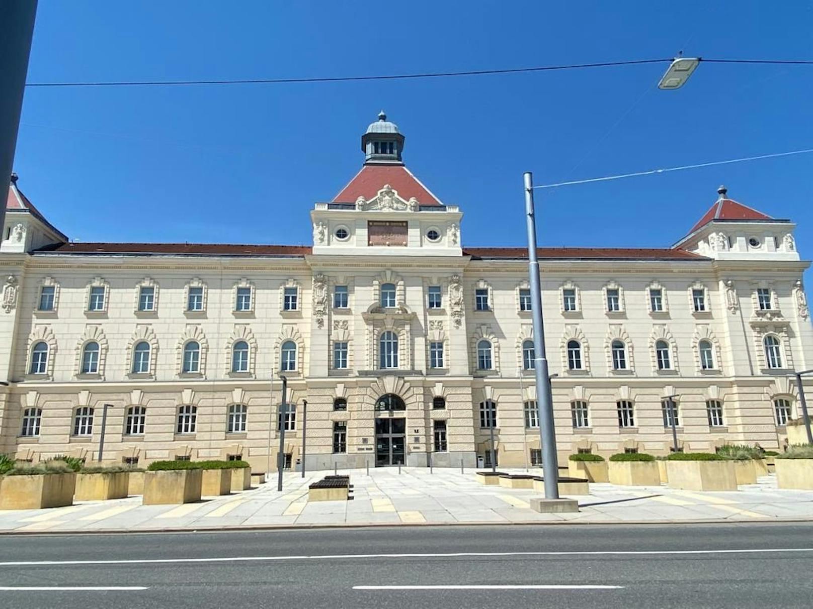 Das Landesgericht in St. Pölten.