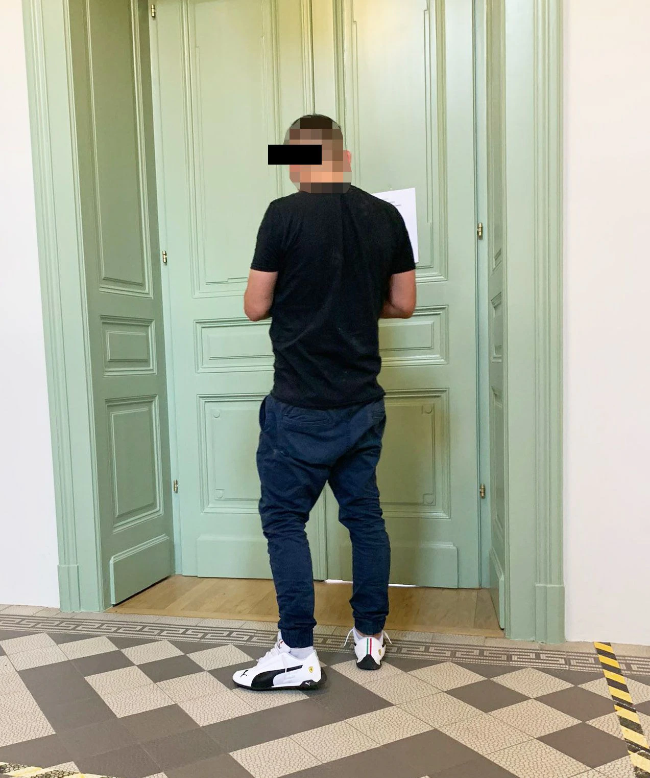 Der angeklagte Paketzusteller