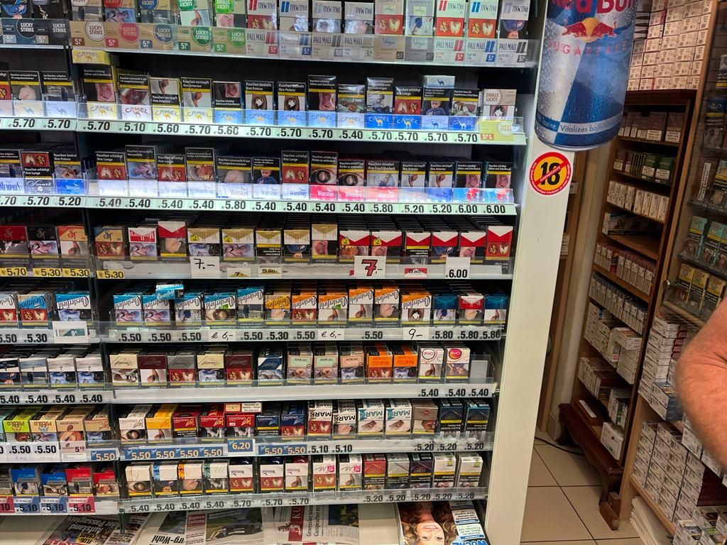 Ab 1. März steigen die Preise für Zigaretten.