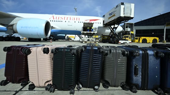 Knapp 100 von insgesamt 700 Flügen der Austrian Airlines (AUA) sind am letzten Wochenende ausgefallen